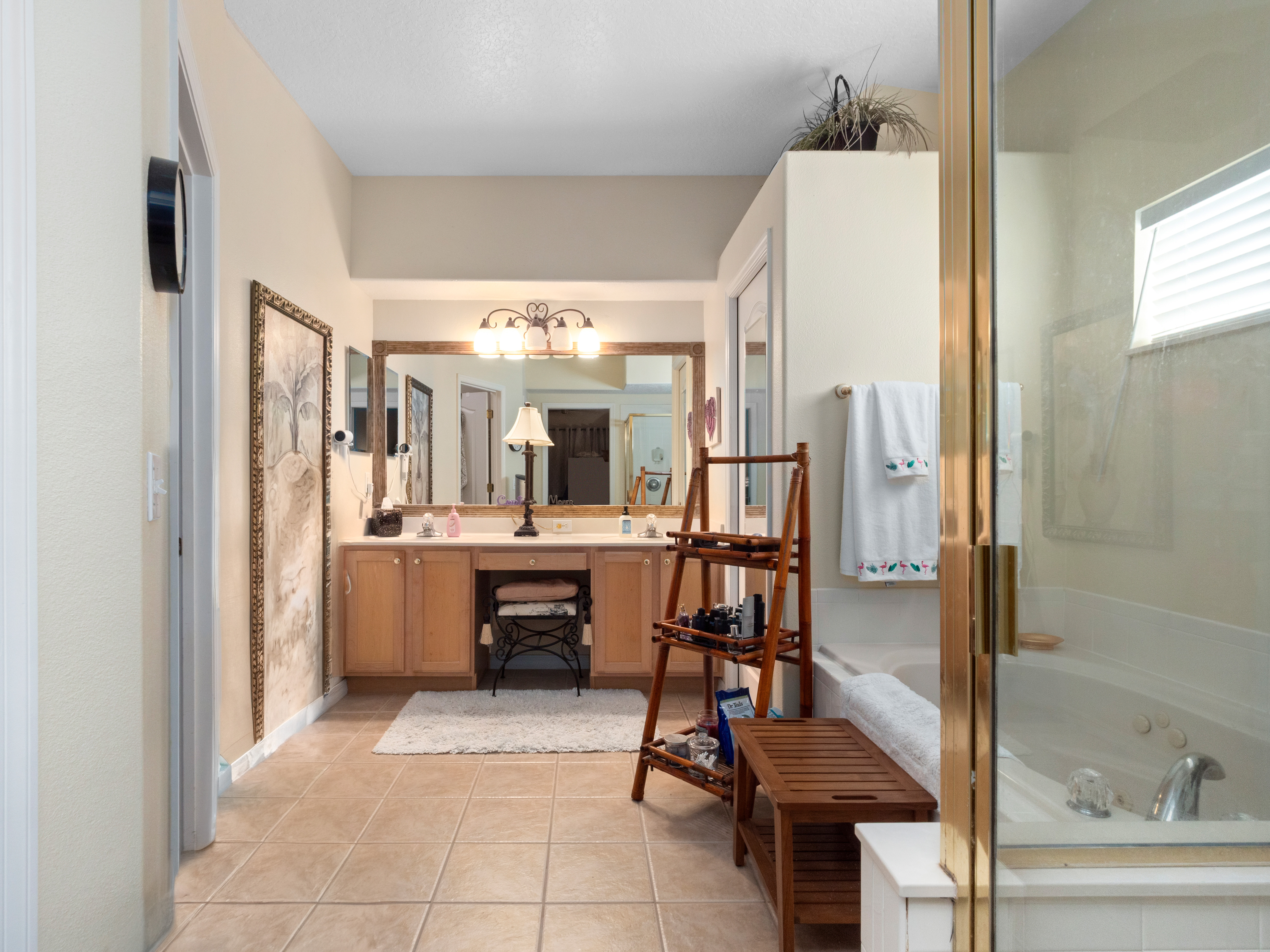 Winter Garden, Florida, 34787, United States, 4 Bedrooms Bedrooms, ,2 BathroomsBathrooms,Residential,For Sale,1915487