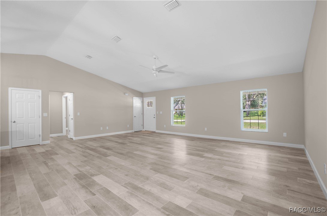 Hernando, Florida, 34442, United States, 3 Bedrooms Bedrooms, ,2 BathroomsBathrooms,Residential,For Sale,1935672