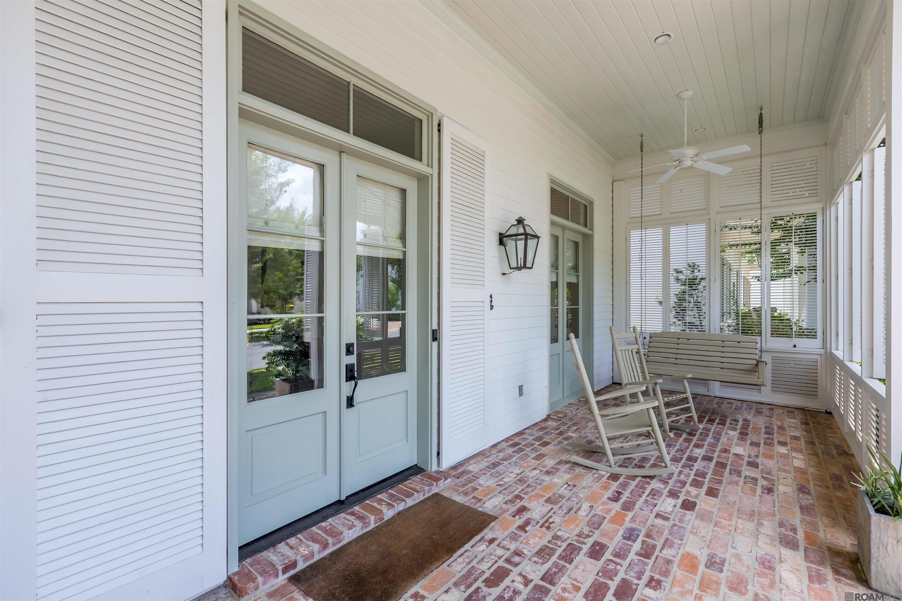 Saint George, Louisiana, 70810, United States, 4 Bedrooms Bedrooms, ,5 BathroomsBathrooms,Residential,For Sale,1894332