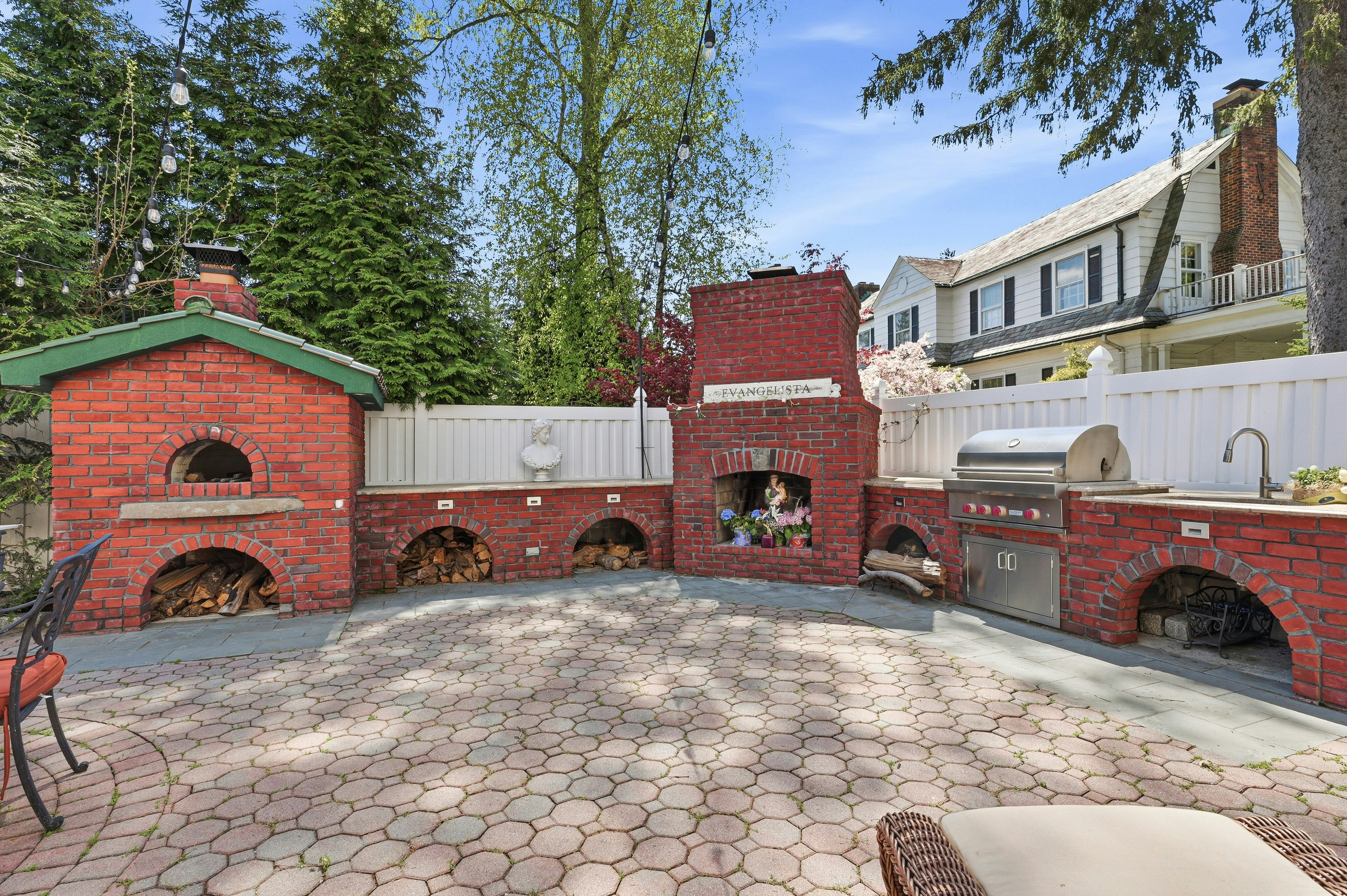  1 Kissam Lane, Glen Head, NY 11545 - 物件實景