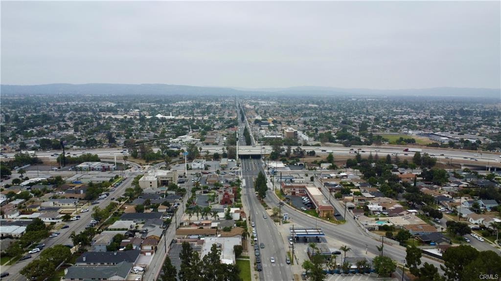 Azusa, California, 91702, United States, 6 Bedrooms Bedrooms, ,Residential,For Sale,2048732