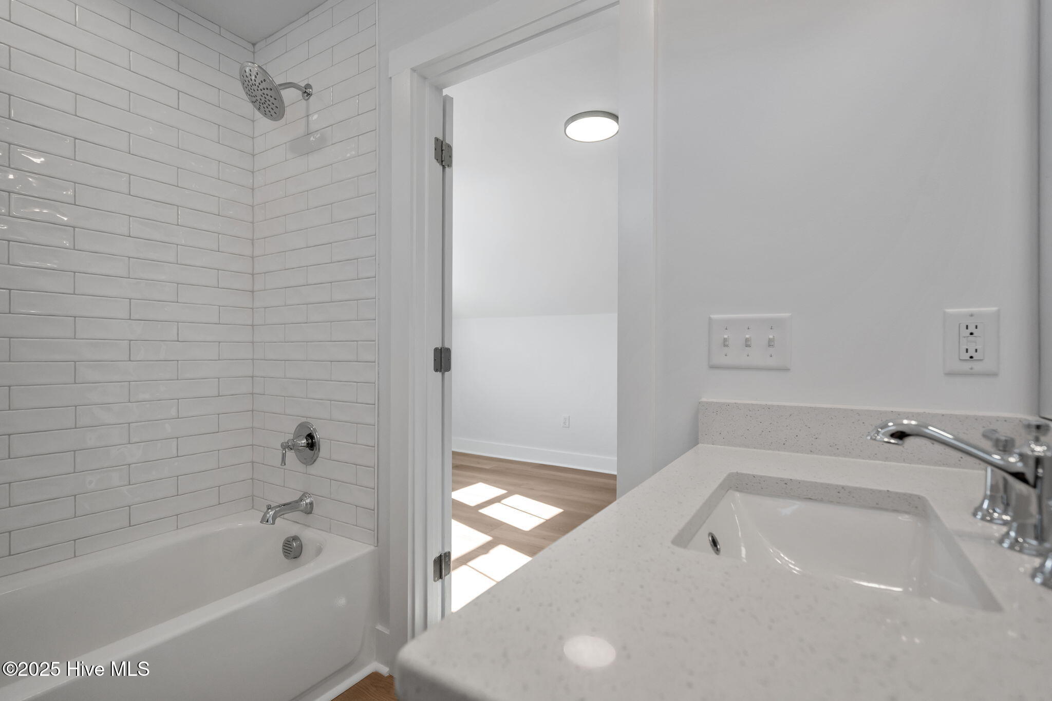 Wilmington, North Carolina, 28412, United States, 4 Bedrooms Bedrooms, ,3 BathroomsBathrooms,Residential,For Sale,1995132