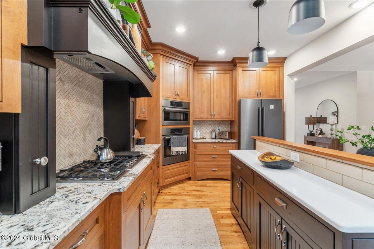 Queensbury, New York, 12804, United States, 3 Bedrooms Bedrooms, ,4 BathroomsBathrooms,Residential,For Sale,1986274