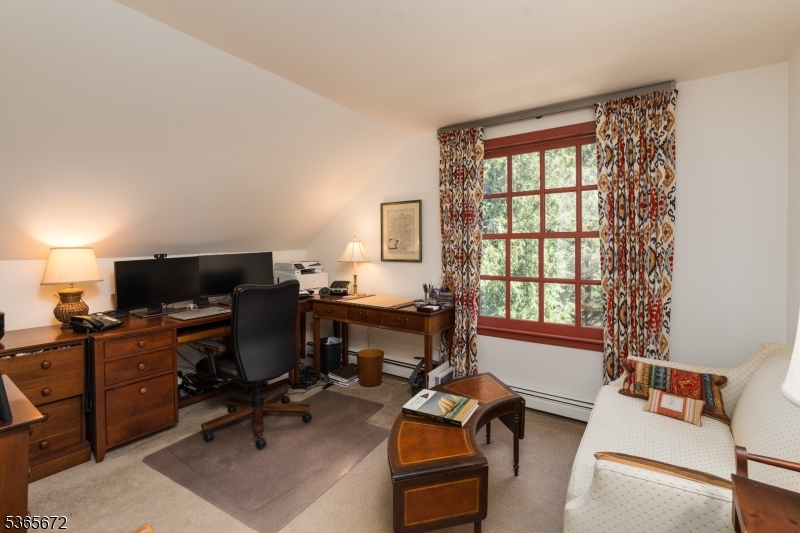 Kinnelon Boro, New Jersey, 07405, United States, 5 Bedrooms Bedrooms, ,5 BathroomsBathrooms,Residential,For Sale,2003023