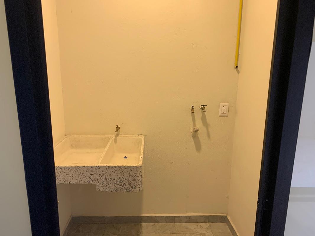 CALZADA DE TLALPAN, Benito Juárez, Ciudad de México, 03660, Mexico, 2 Bedrooms Bedrooms, ,1 BathroomBathrooms,Residential,For Sale,CALZADA DE TLALPAN,1442503