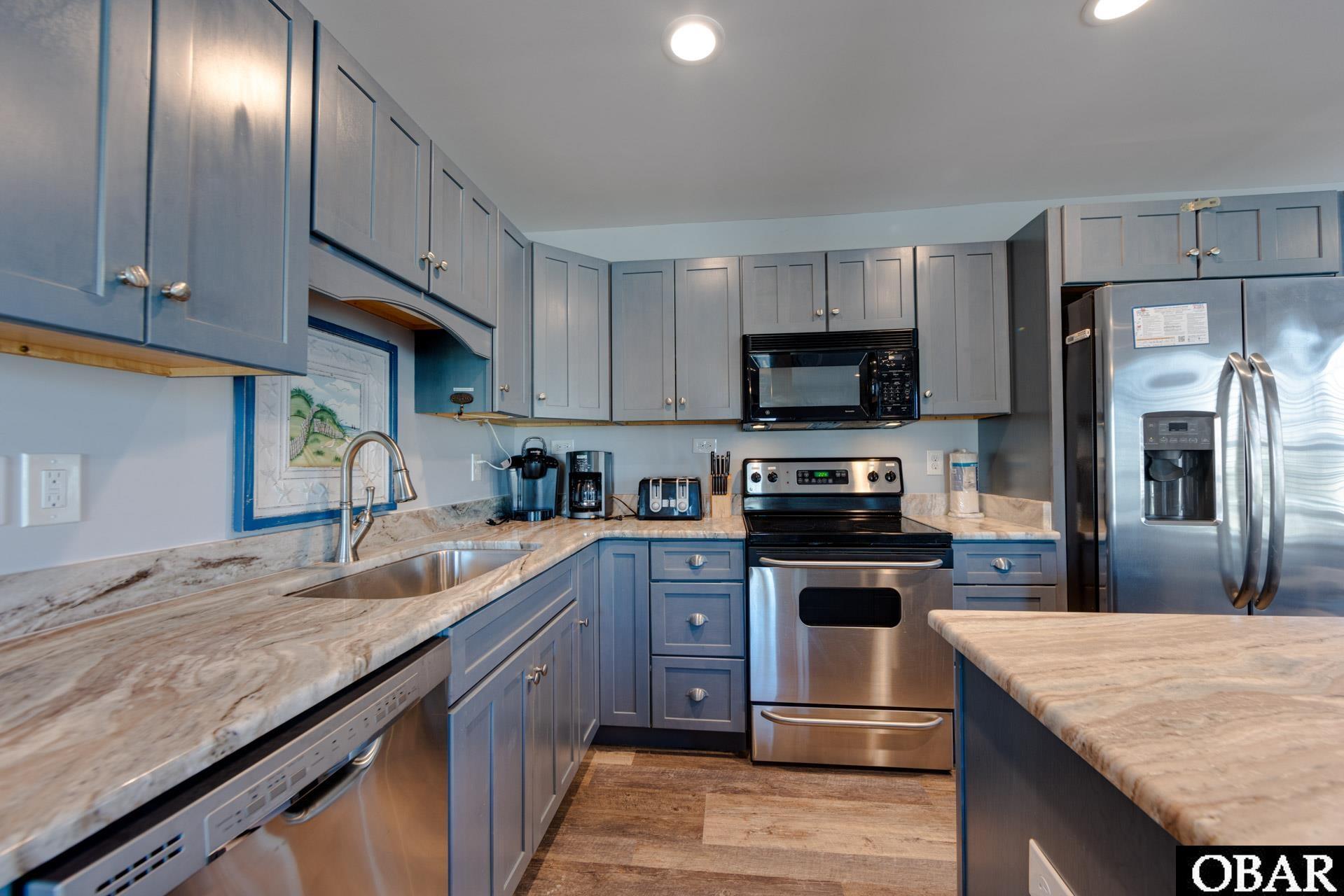 Duck, North Carolina, 27949, United States, 3 Bedrooms Bedrooms, ,2 BathroomsBathrooms,Residential,For Sale,1992061