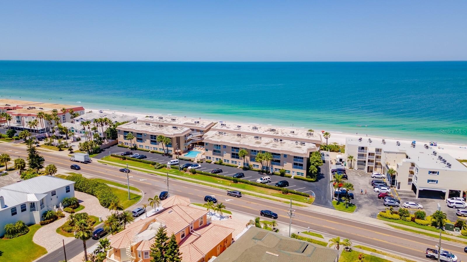BELLEAIR BEACH, Florida, 33786, United States, 2 Bedrooms Bedrooms, ,2 BathroomsBathrooms,Residential,For Sale,1869457