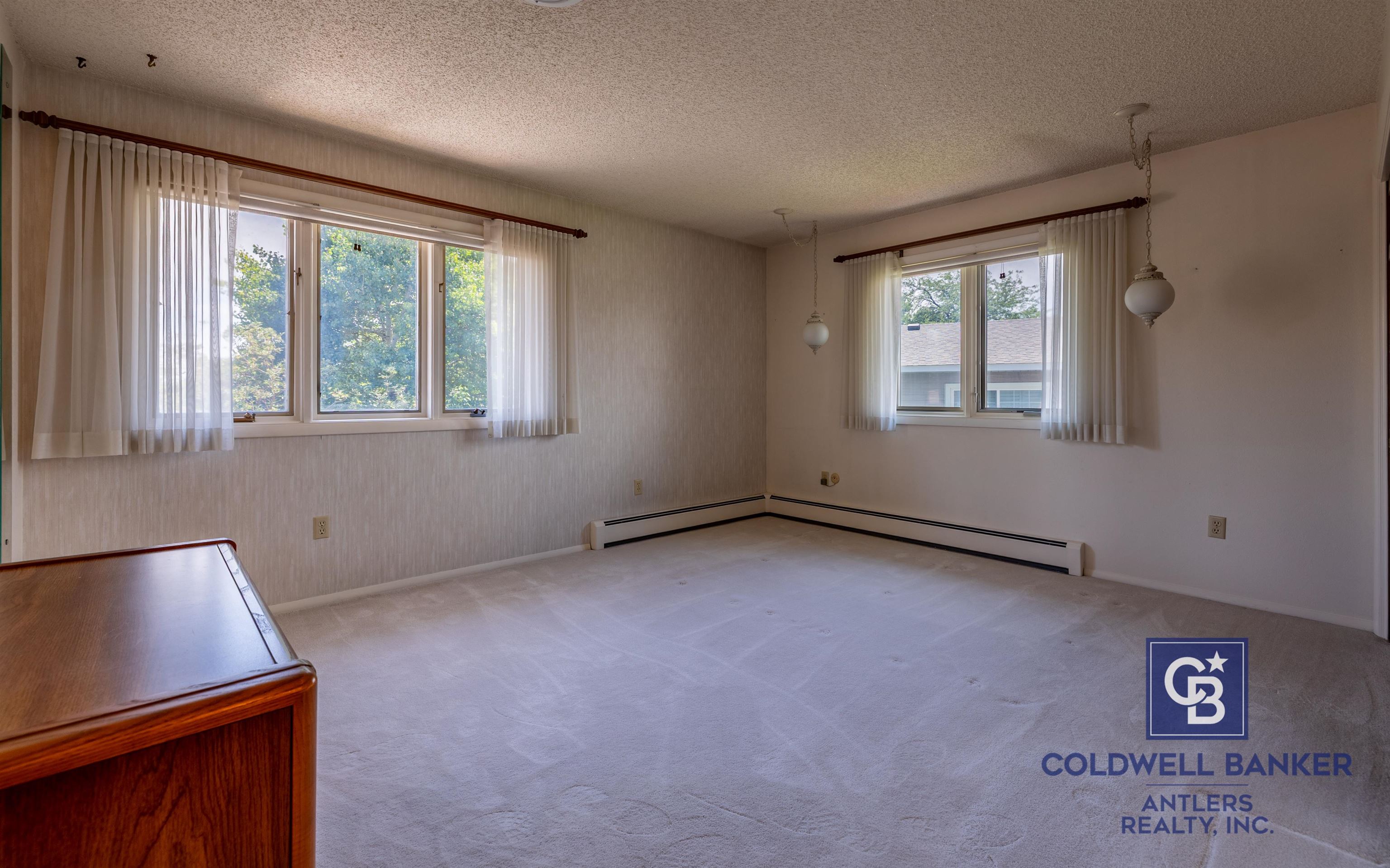 Powell, Wyoming, 82435, United States, 4 Bedrooms Bedrooms, ,1 BathroomBathrooms,Residential,For Sale,1912468