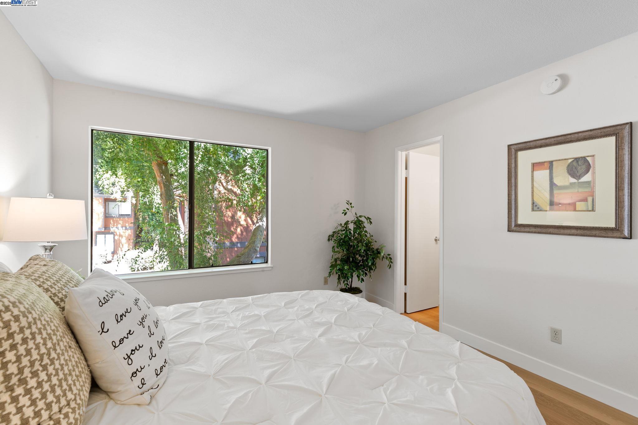 Fremont, California, 94536, United States, 3 Bedrooms Bedrooms, ,2 BathroomsBathrooms,Residential,For Sale,1906498