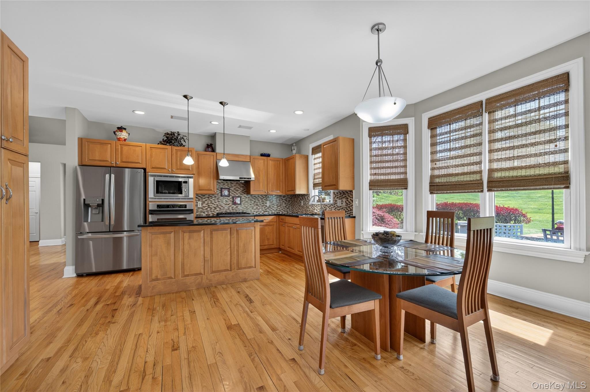  62 Pembroke Drive, Glen Cove, NY, 11542 - 物件實景