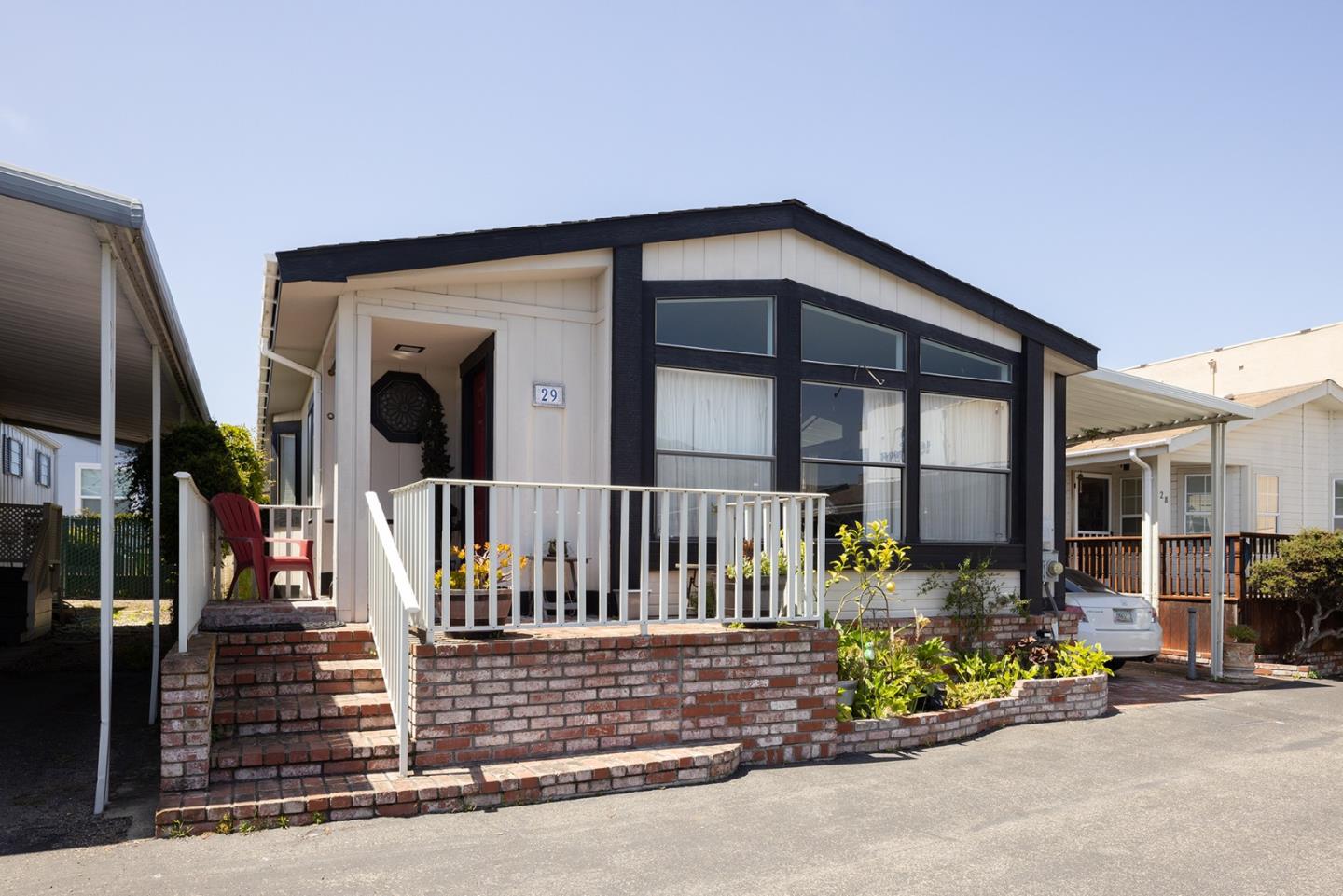 Pacific Grove, California, 93950, United States, 2 Bedrooms Bedrooms, ,2 BathroomsBathrooms,Residential,For Sale,1908415