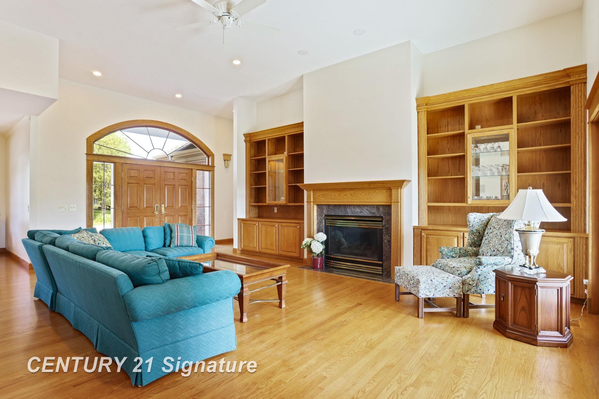 Saginaw, Michigan, 48603, United States, 4 Bedrooms Bedrooms, ,4 BathroomsBathrooms,Residential,For Sale,1979147