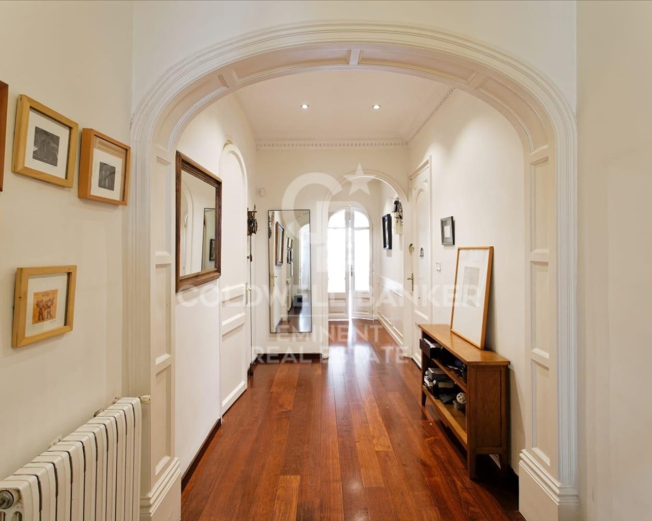 Barcelona, Catalonia, ES, 4 Bedrooms Bedrooms, ,2 BathroomsBathrooms,Residential,For Sale,1694792