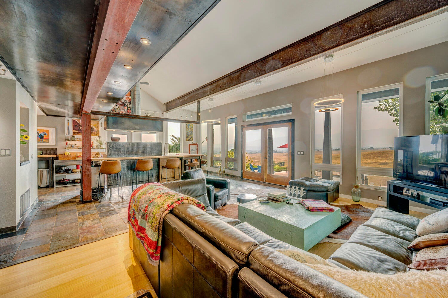 Big Horn, Wyoming, 82833, United States, 3 Bedrooms Bedrooms, ,4 BathroomsBathrooms,Residential,For Sale,1981242