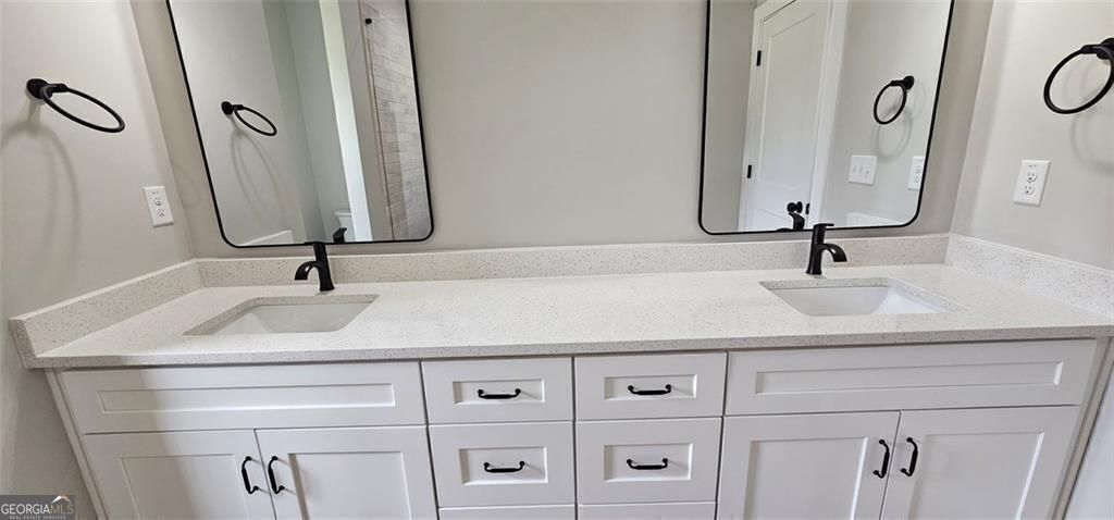 Loganville, Georgia, 30052, United States, 4 Bedrooms Bedrooms, ,4 BathroomsBathrooms,Residential,For Sale,1894991