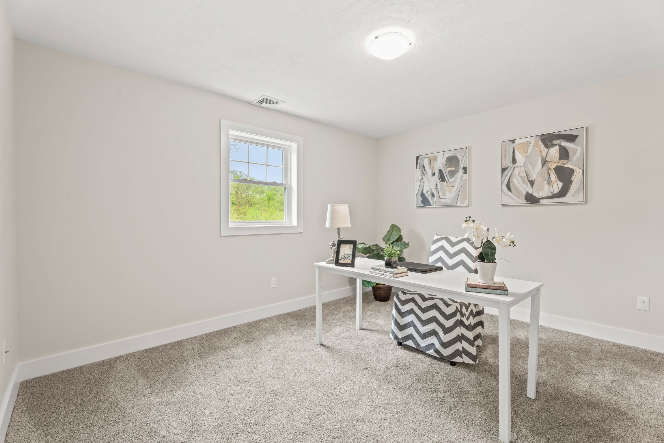  61 Driftwood Circle, Sandown, NH, 03873 - 物件實景