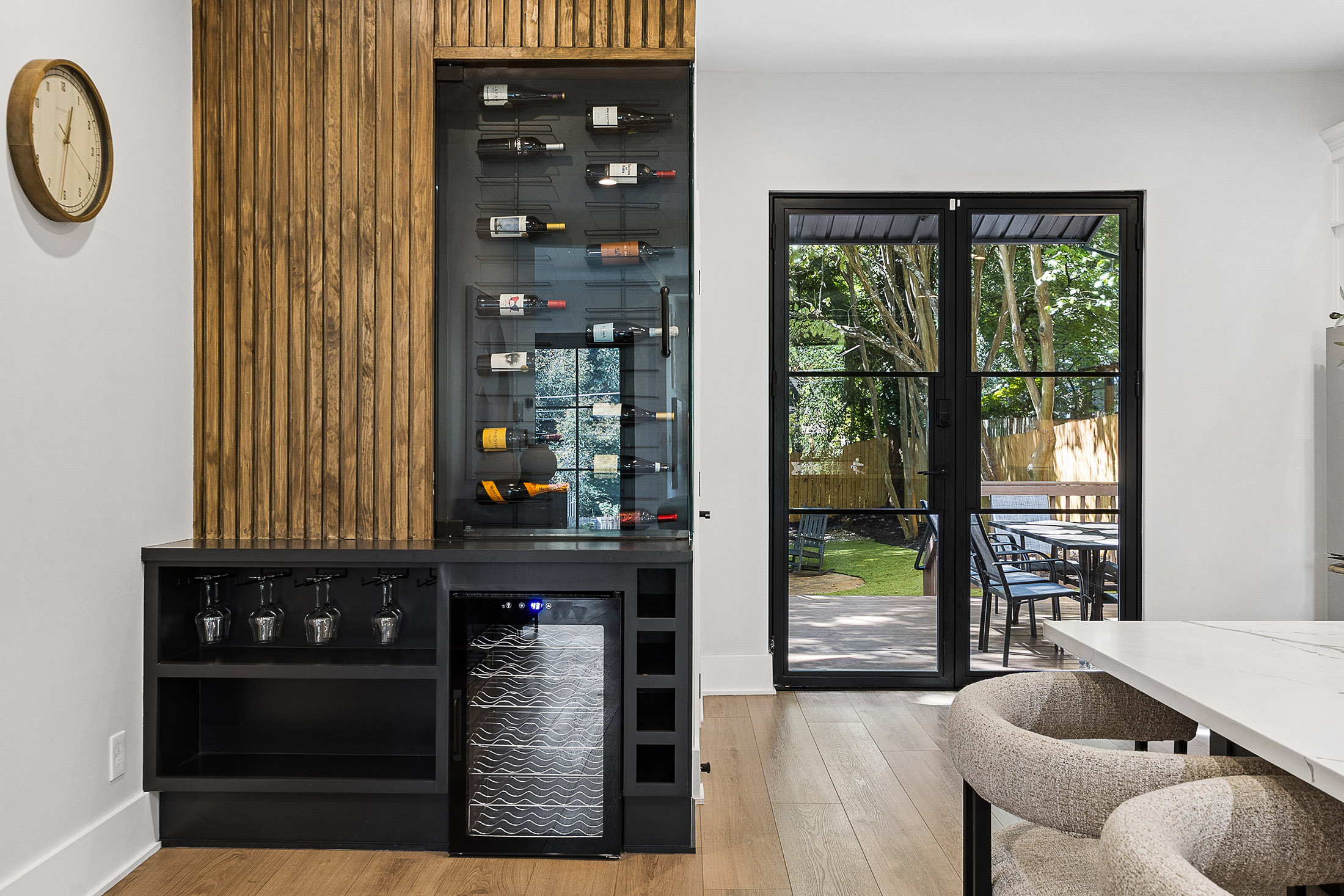 Sophisticated Modern Home in Sought-after Loring Heights - 物件實景