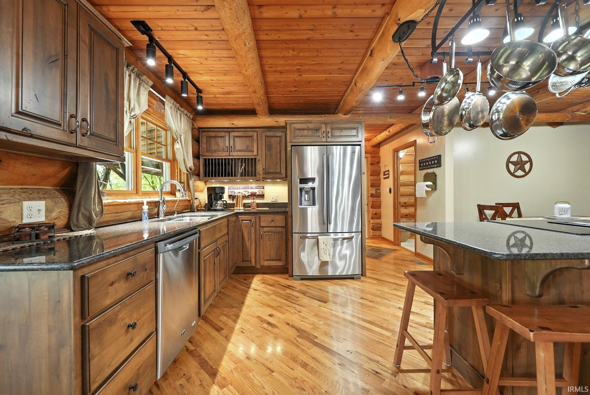 Kimmell, Indiana, 46760, United States, 2 Bedrooms Bedrooms, ,3 BathroomsBathrooms,Residential,For Sale,1928188