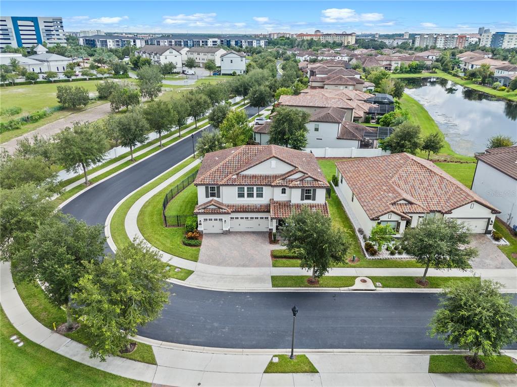 Orlando, Florida, 32836, United States, 5 Bedrooms Bedrooms, ,4 BathroomsBathrooms,Residential,For Sale,1940784