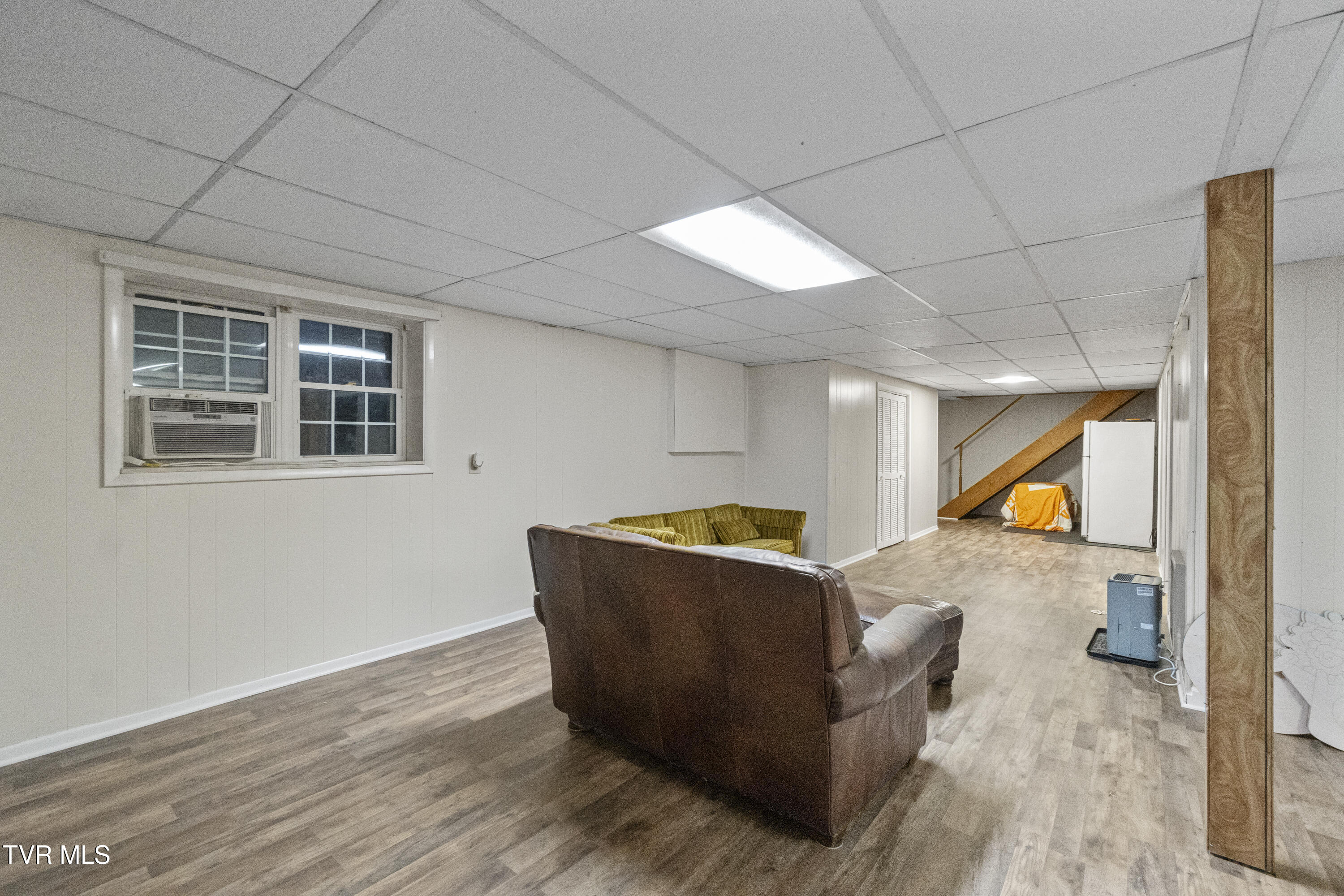 Greeneville, Tennessee, 37743, United States, 3 Bedrooms Bedrooms, ,2 BathroomsBathrooms,Residential,For Sale,1990242