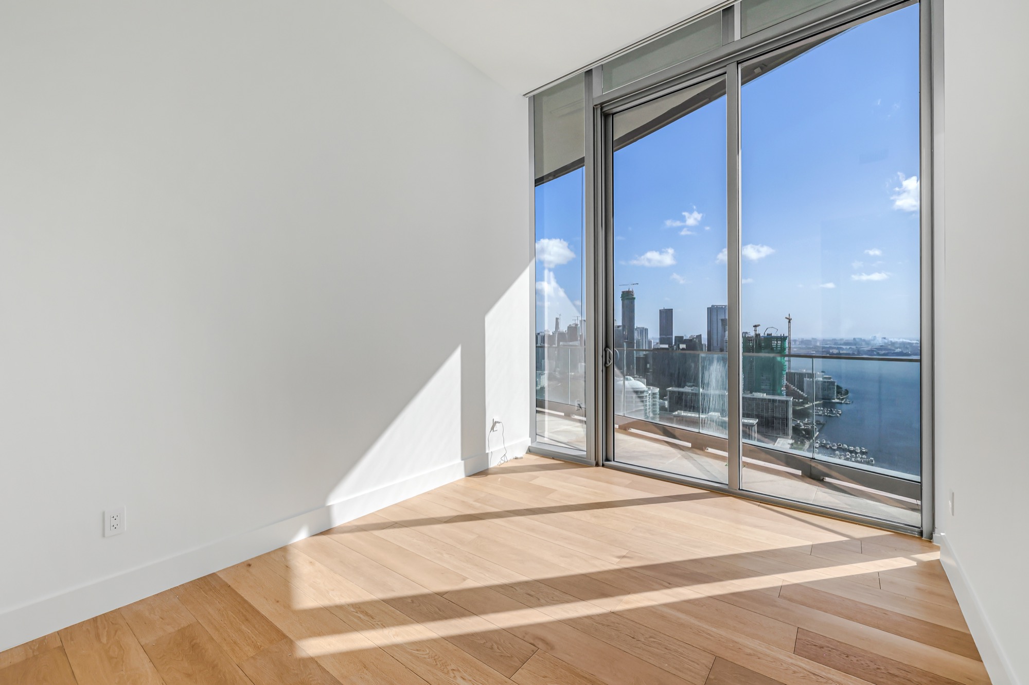  175 SE 25 Road, Miami, FL, 33129 - 物件實景