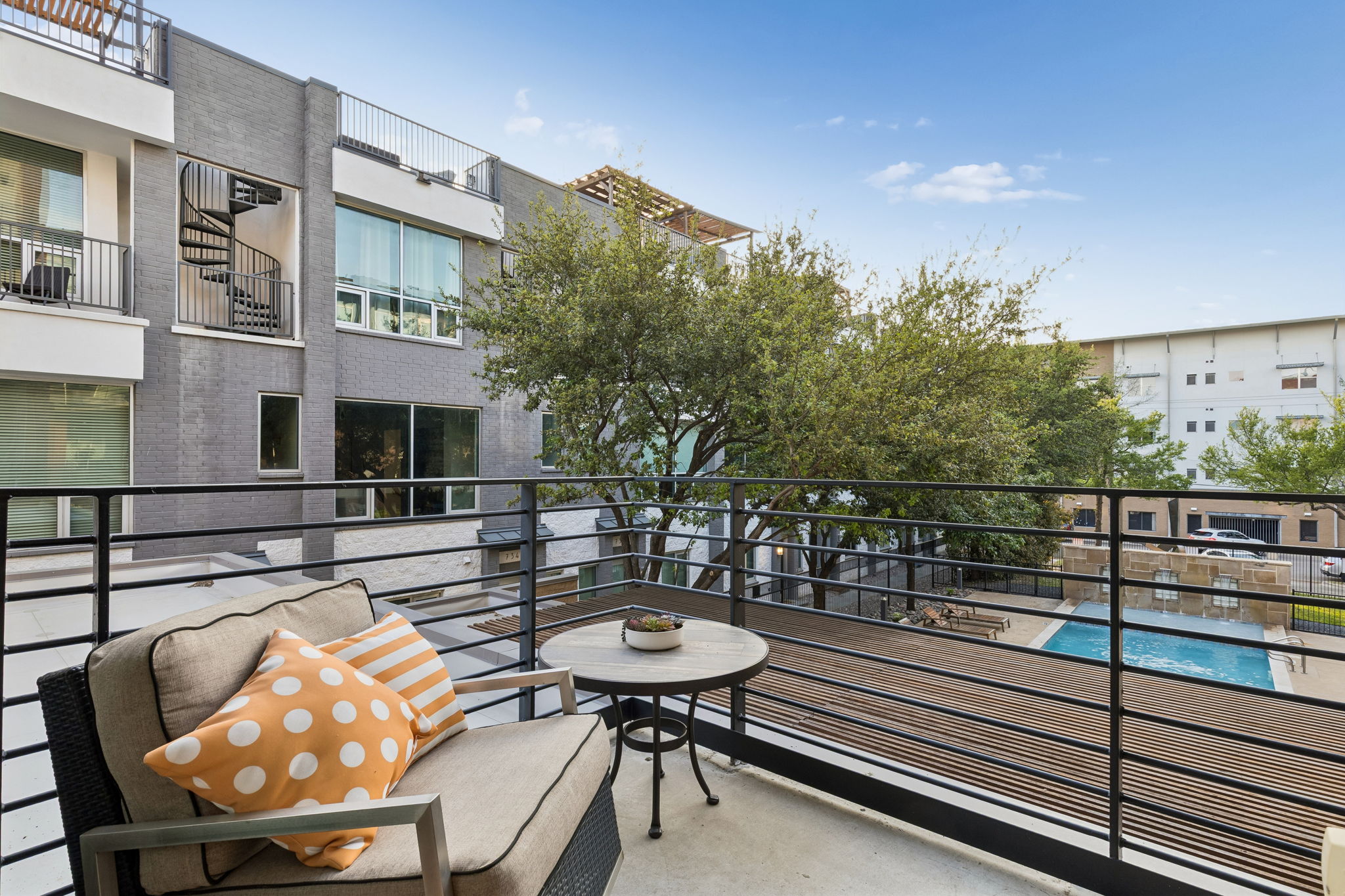  Rare Double Residence that Redefines Midrise Living in the Heart of Dallas - 物件實景