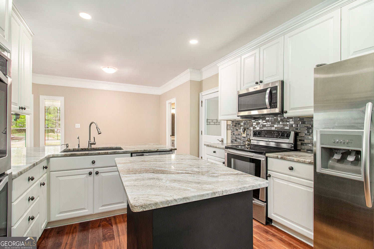 Tyrone, Georgia, 30290, United States, 4 Bedrooms Bedrooms, ,6 BathroomsBathrooms,Residential,For Sale,1953235