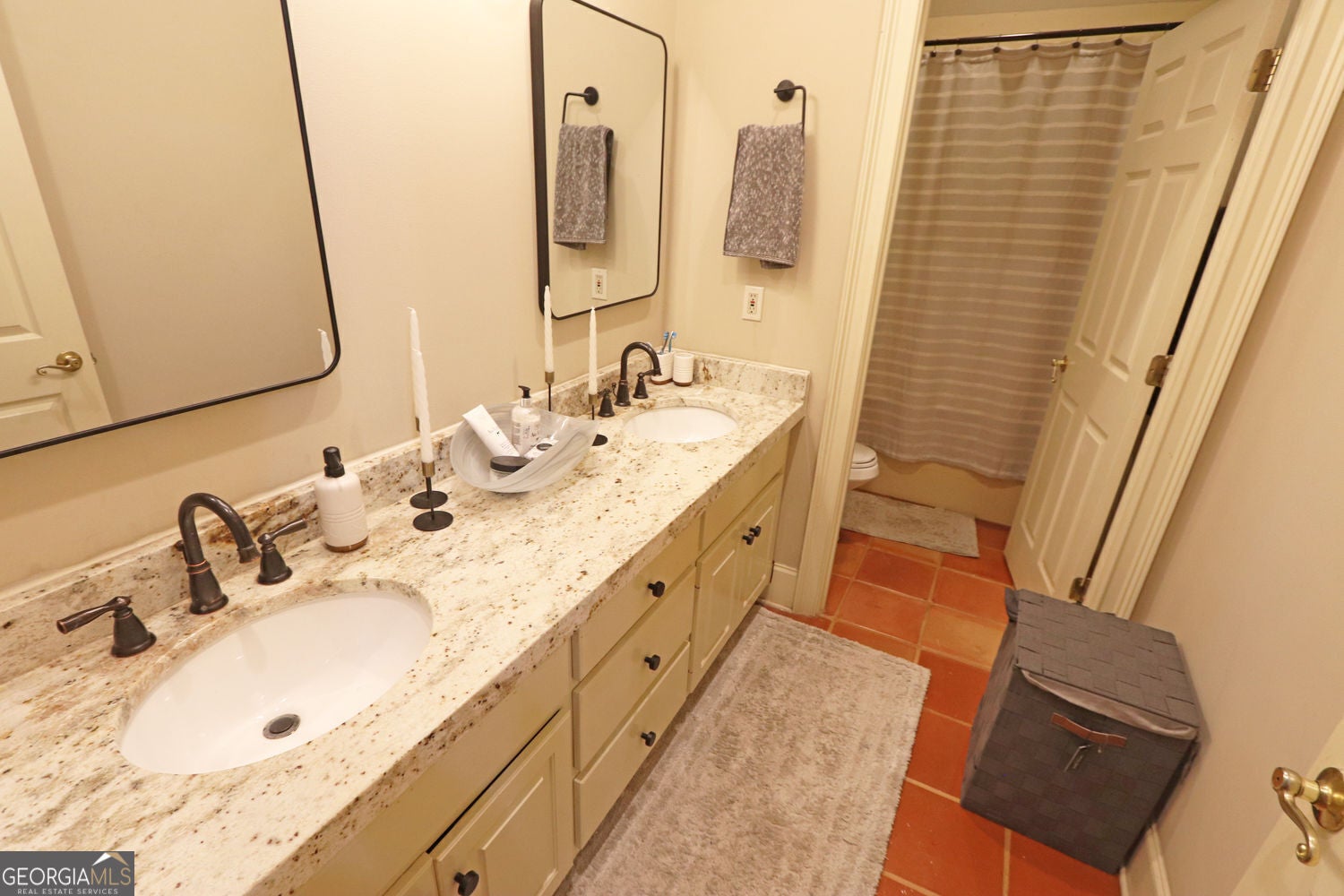 Buchanan, Georgia, 30113, United States, 5 Bedrooms Bedrooms, ,4 BathroomsBathrooms,Residential,For Sale,1876886