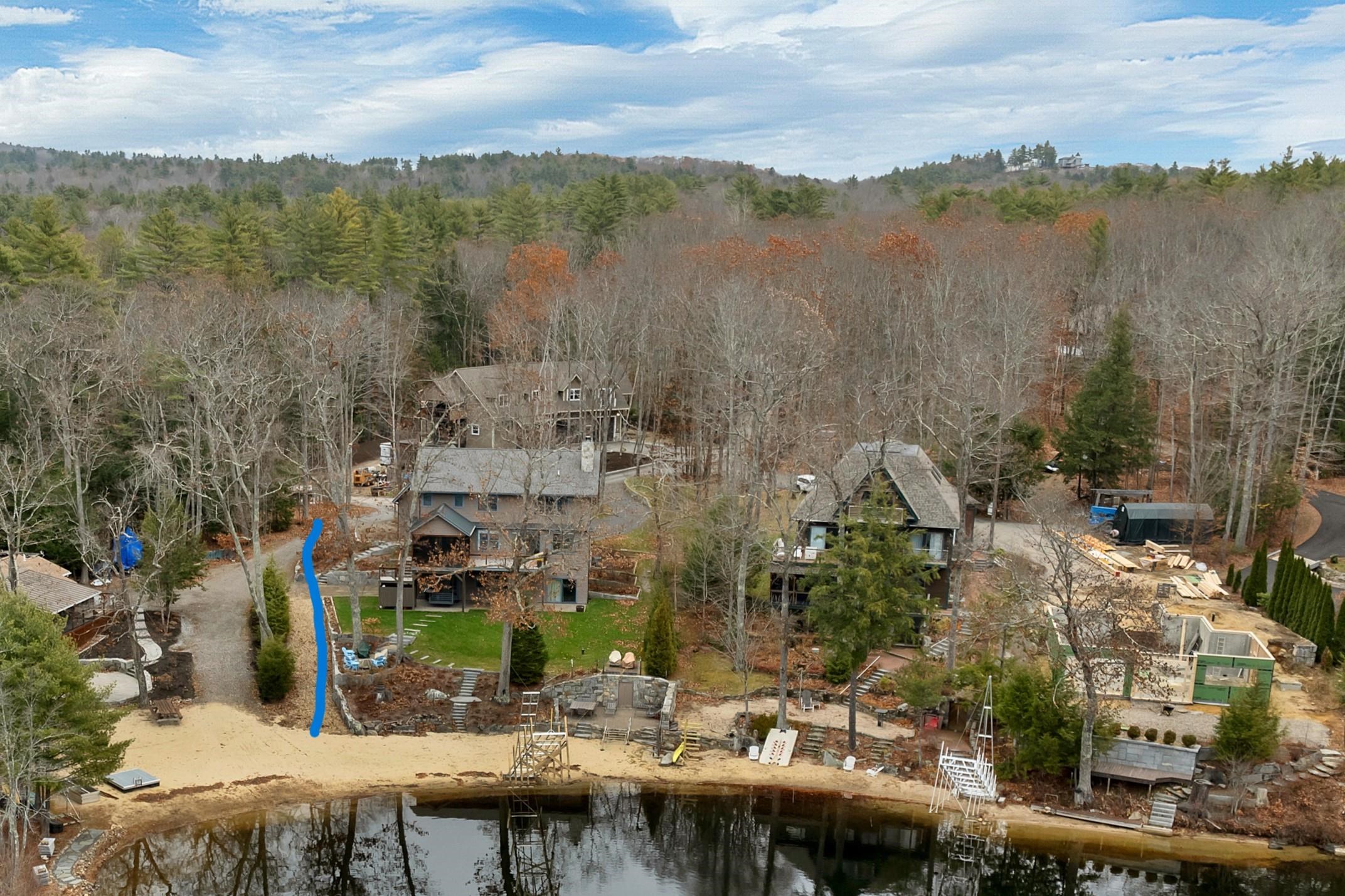 Meredith, New Hampshire, 03253, United States, 4 Bedrooms Bedrooms, ,2 BathroomsBathrooms,Residential,For Sale,1998295