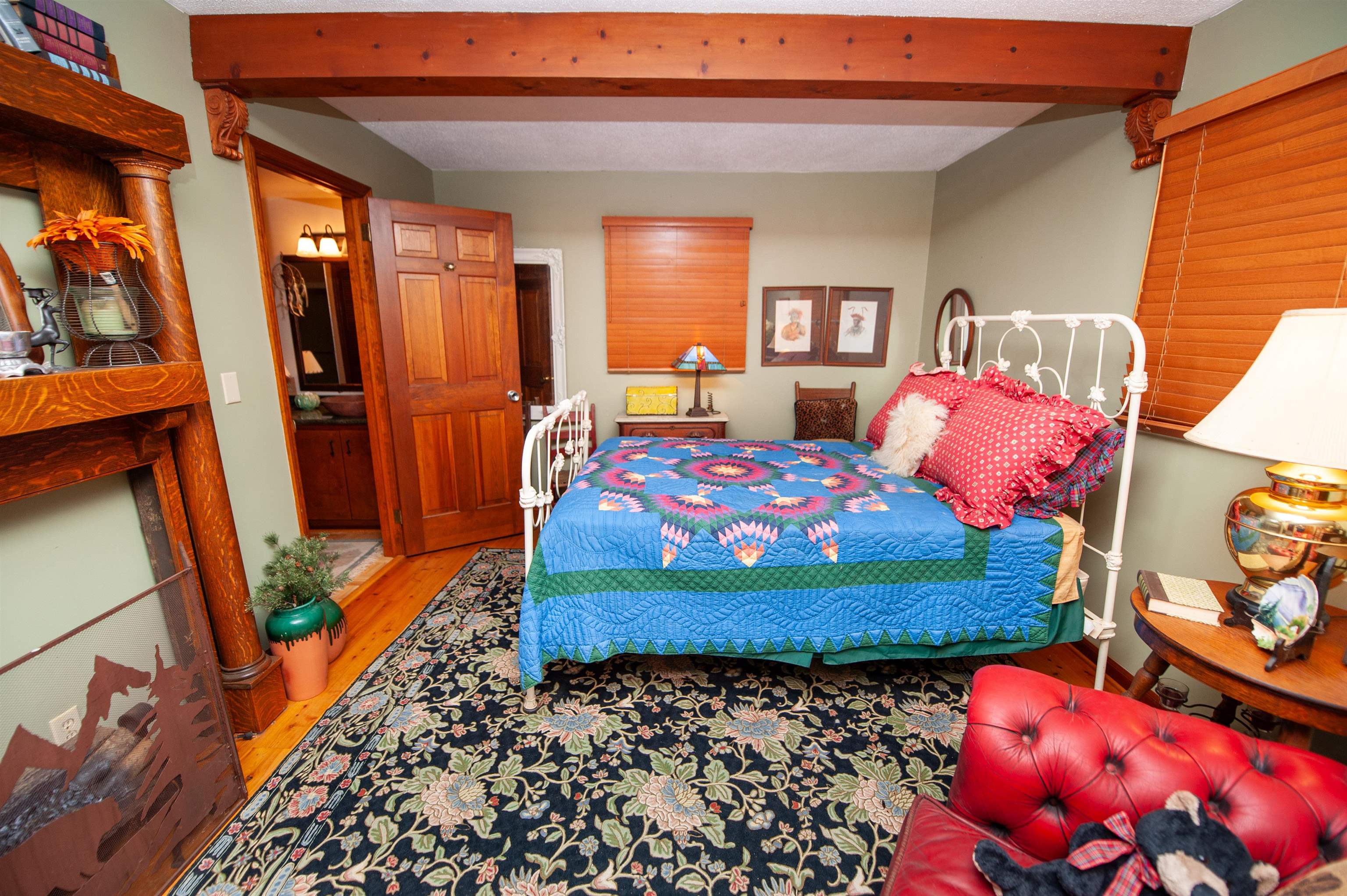 Landrum, South Carolina, 29356, United States, 2 Bedrooms Bedrooms, ,2 BathroomsBathrooms,Residential,For Sale,1750031