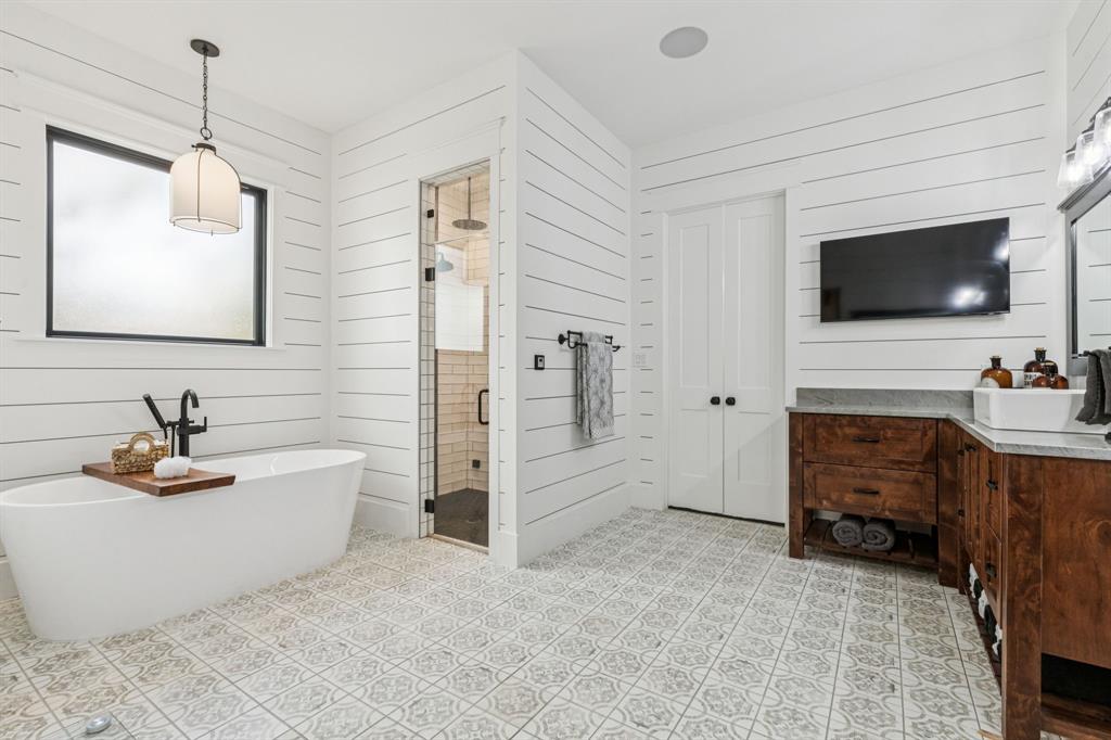 Celina, Texas, 75009, United States, 3 Bedrooms Bedrooms, ,4 BathroomsBathrooms,Residential,For Sale,1999614