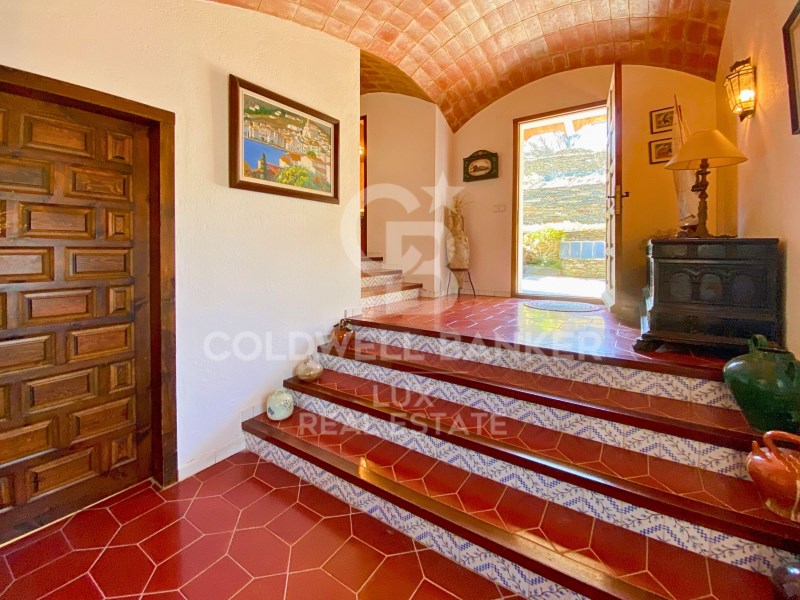 Cadaqués, Catalonia, ES, 12 Bedrooms Bedrooms, ,6 BathroomsBathrooms,Residential,For Sale,1751854