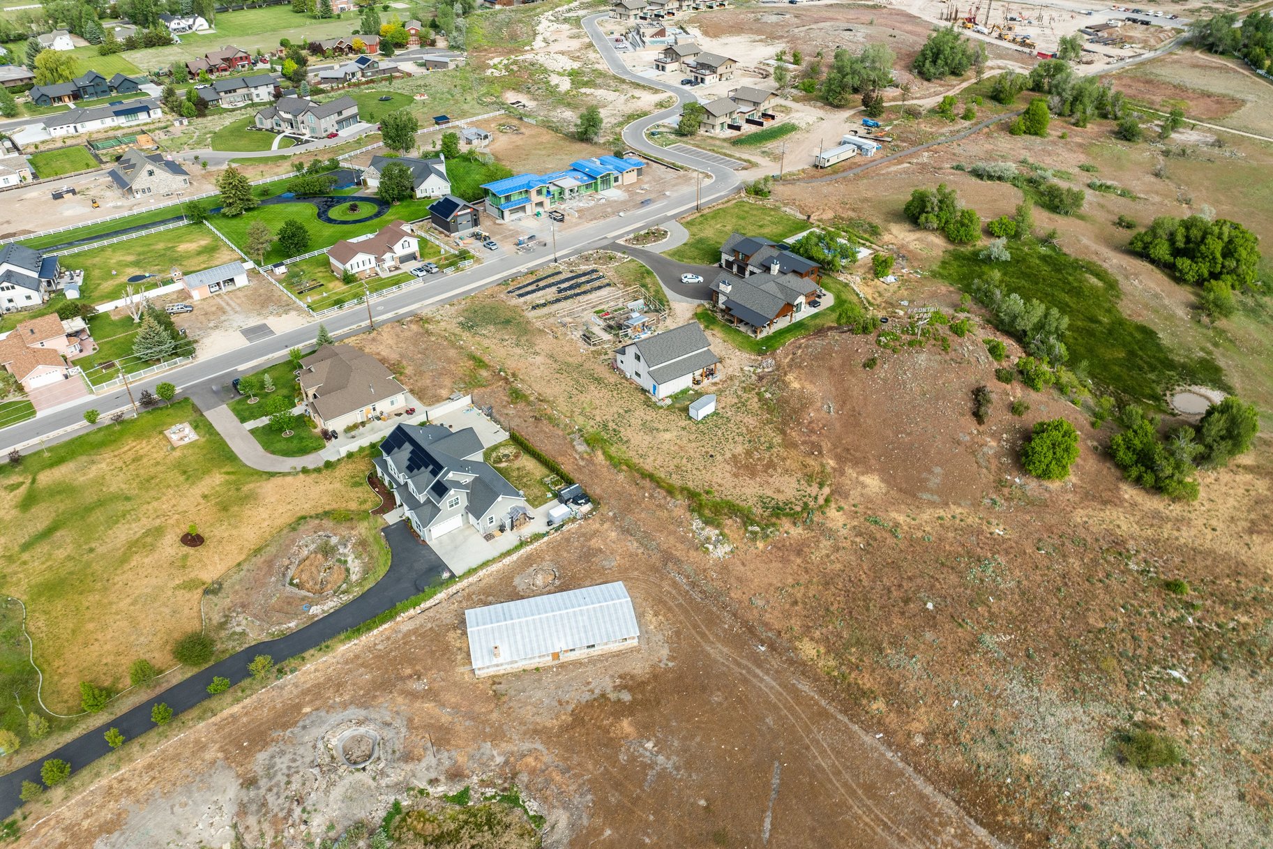  Estate Lot in the Heart of Midway - 物件實景