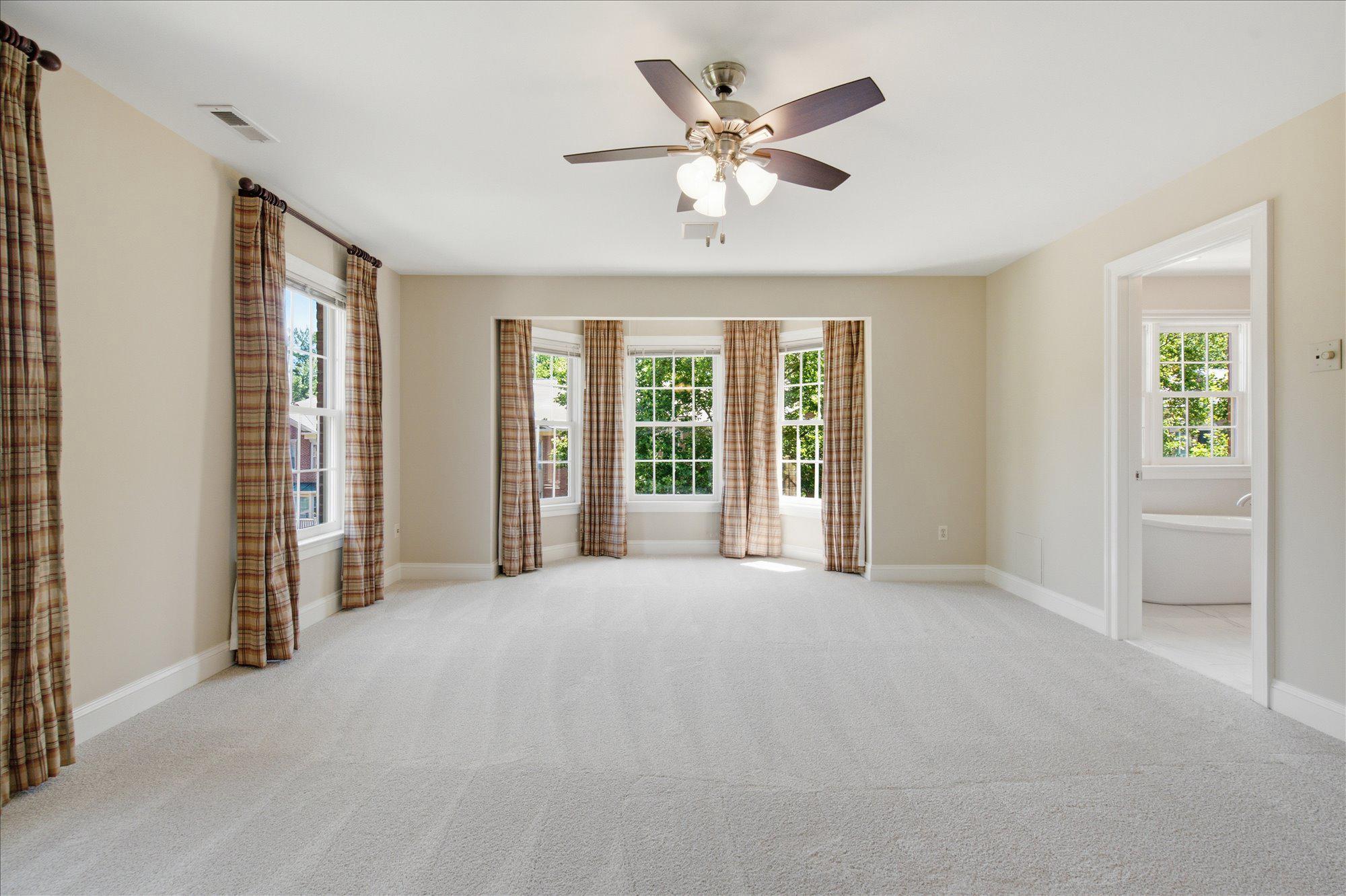  126 Gresham Place, Falls Church, VA, 22046 - 物件實景