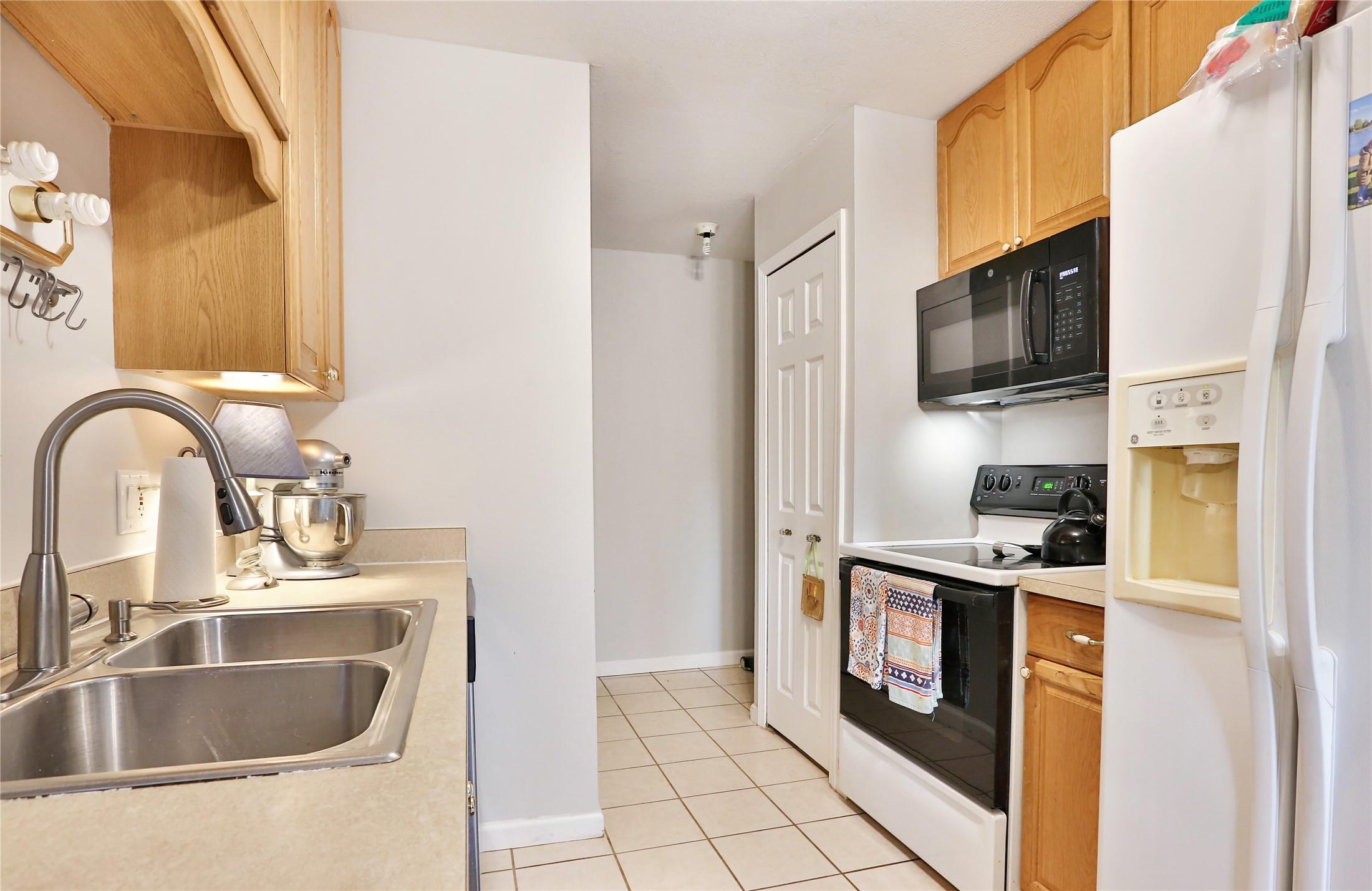  Clinton Township - 物件實景