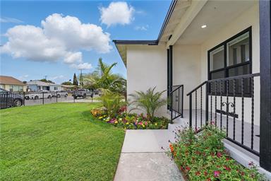 Compton, California, 90221, United States, 3 Bedrooms Bedrooms, ,2 BathroomsBathrooms,Residential,For Sale,1931556