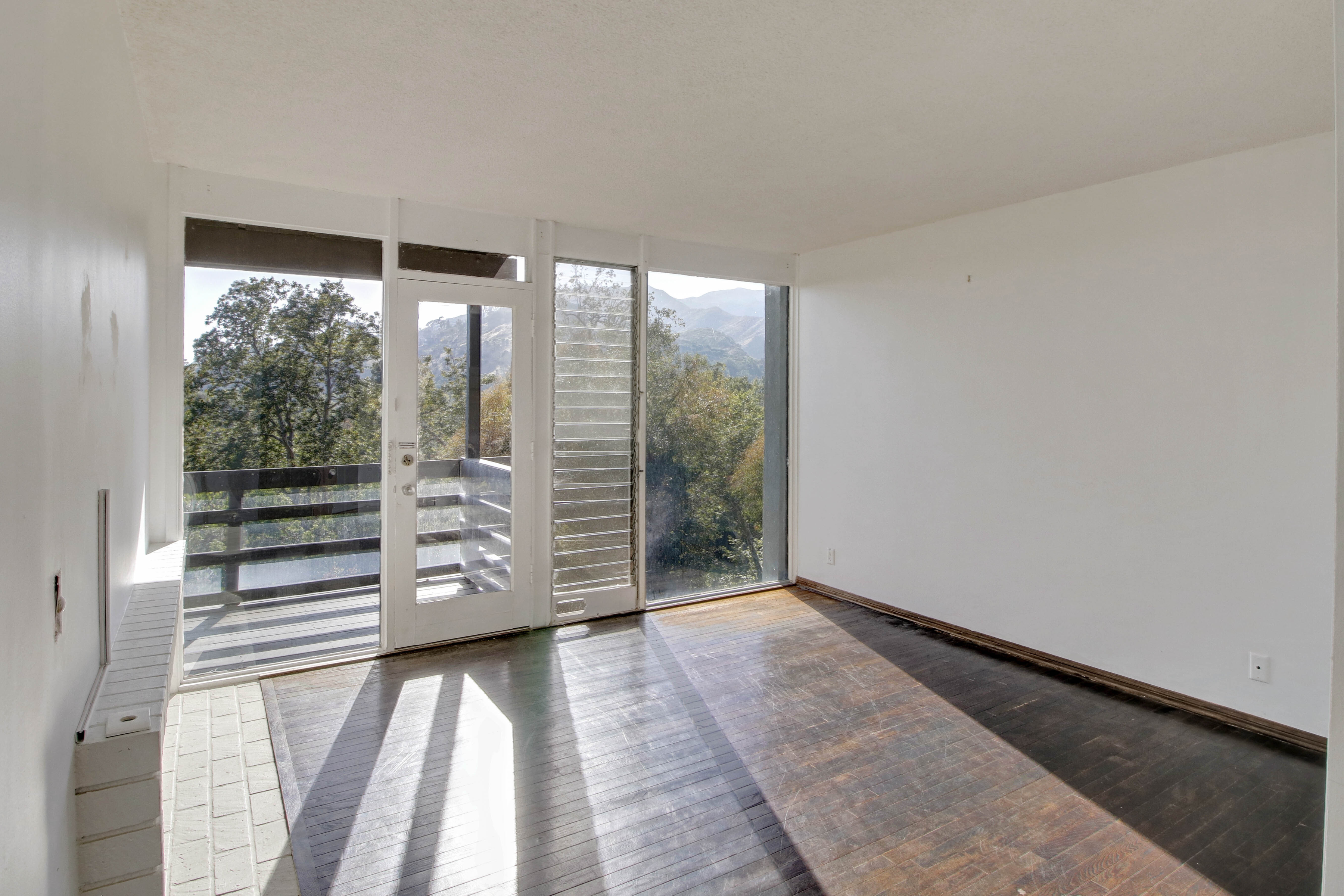  3557 Serra Road - 物件實景
