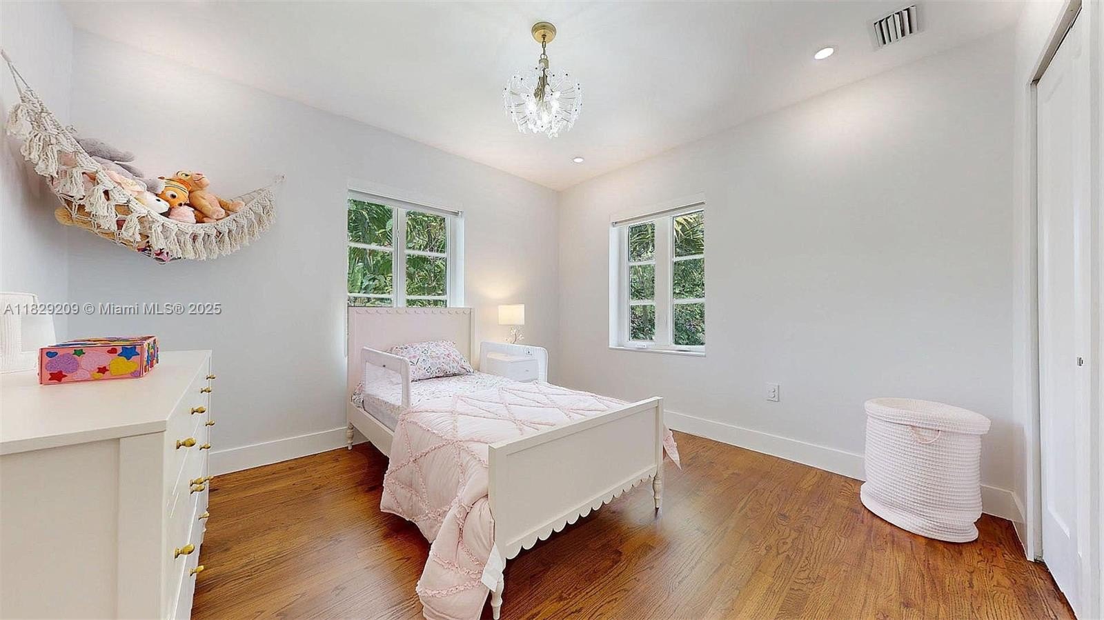 Coral Gables, Florida, 33134, United States, 4 Bedrooms Bedrooms, ,3 BathroomsBathrooms,Residential,For Sale,1976350