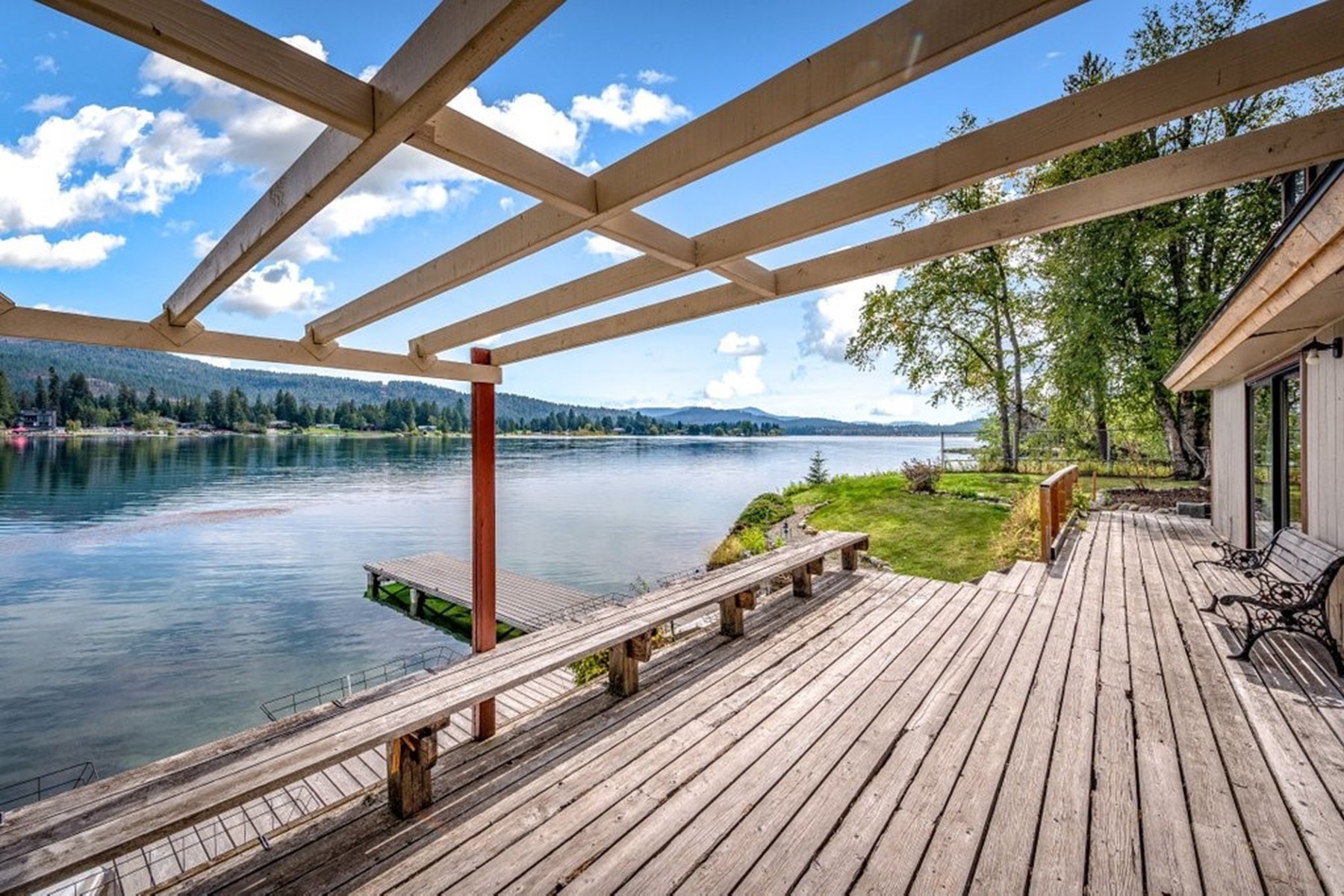  Waterfront Living, Incredible Potential - 物件實景