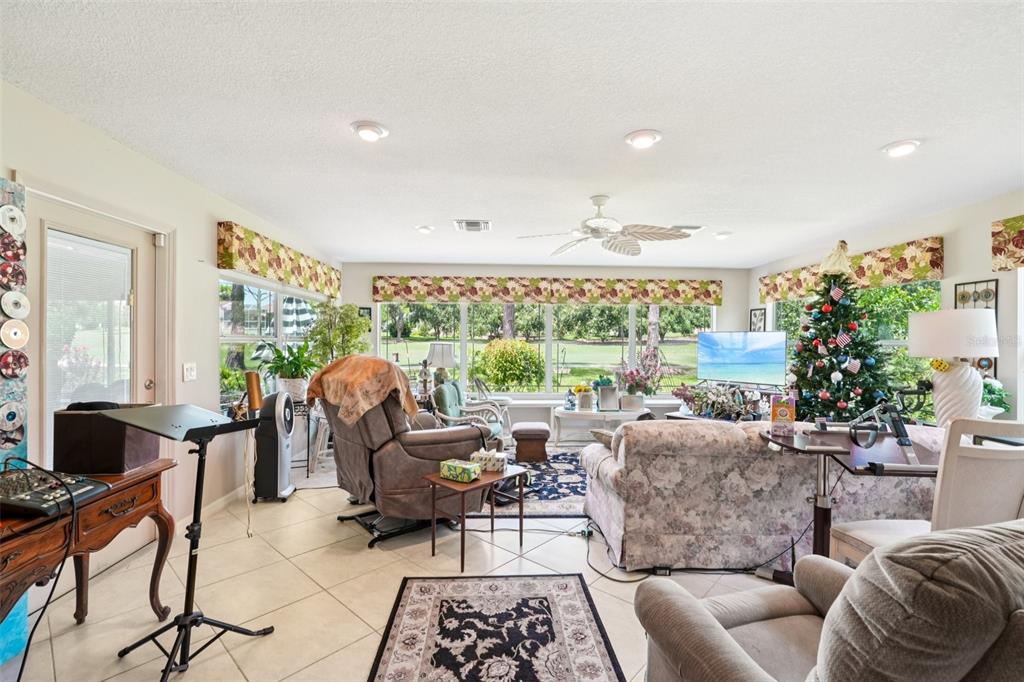 The Villages, Florida, 32162, United States, 2 Bedrooms Bedrooms, ,2 BathroomsBathrooms,Residential,For Sale,1901252