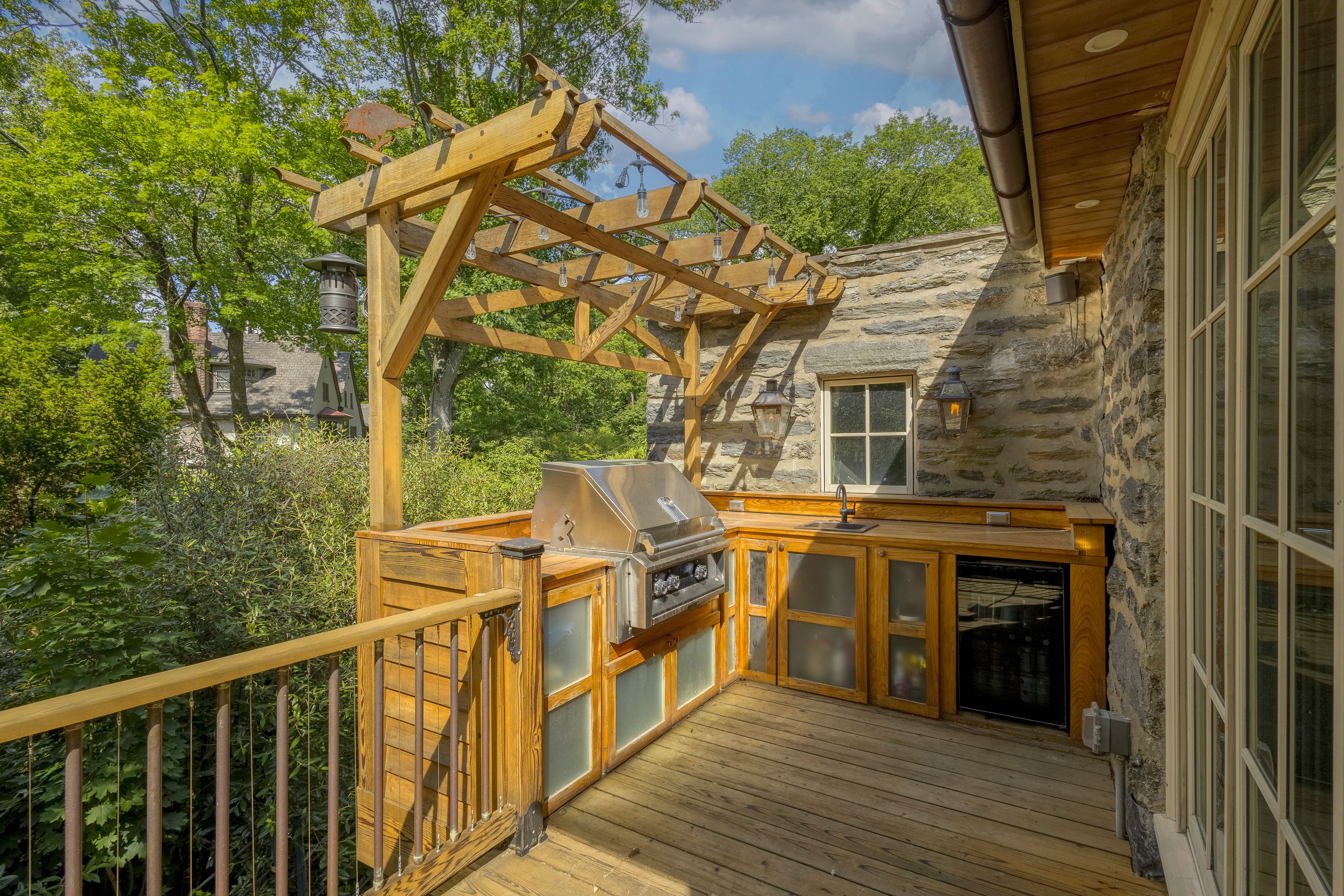  97 East Bells Mill Road, Philadelphia, PA 19118 - 物件實景