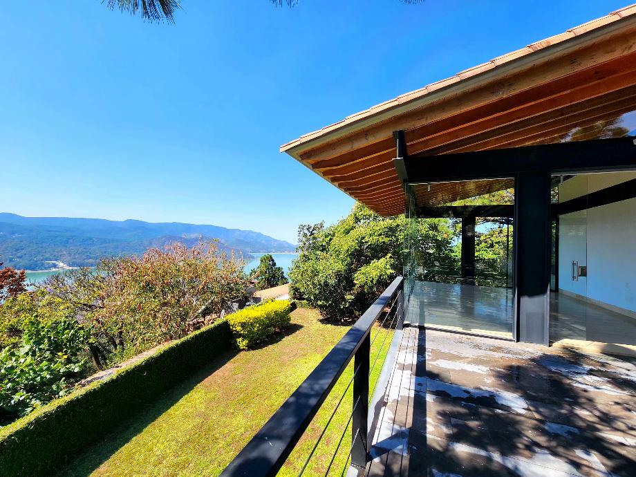 Valle de Bravo, Estado de México, 51200, Mexico, 4 Bedrooms Bedrooms, ,4 BathroomsBathrooms,Residential,For Sale,1722310