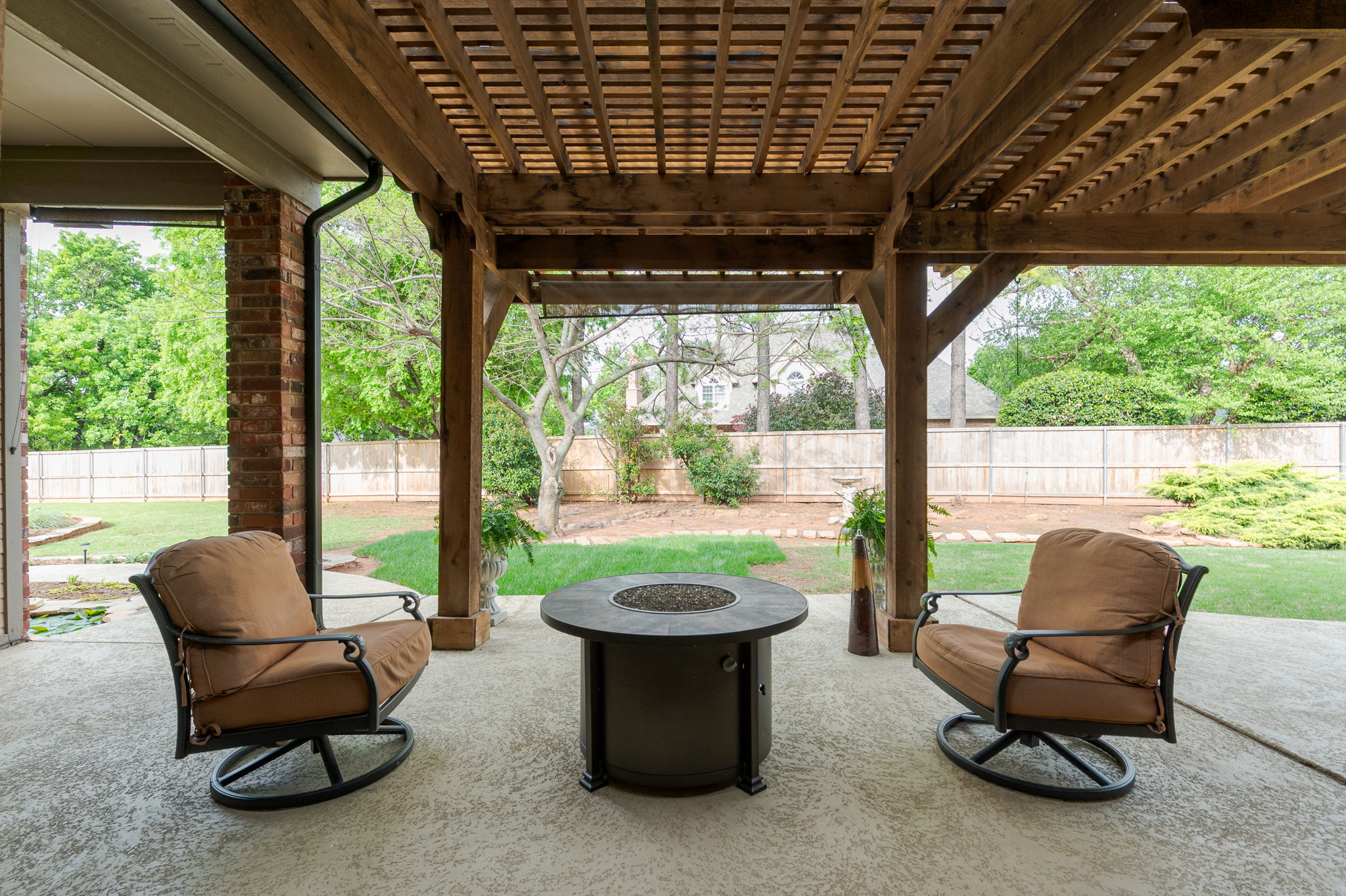  13909 Plantation Way, Edmond, OK 73013 - 物件實景