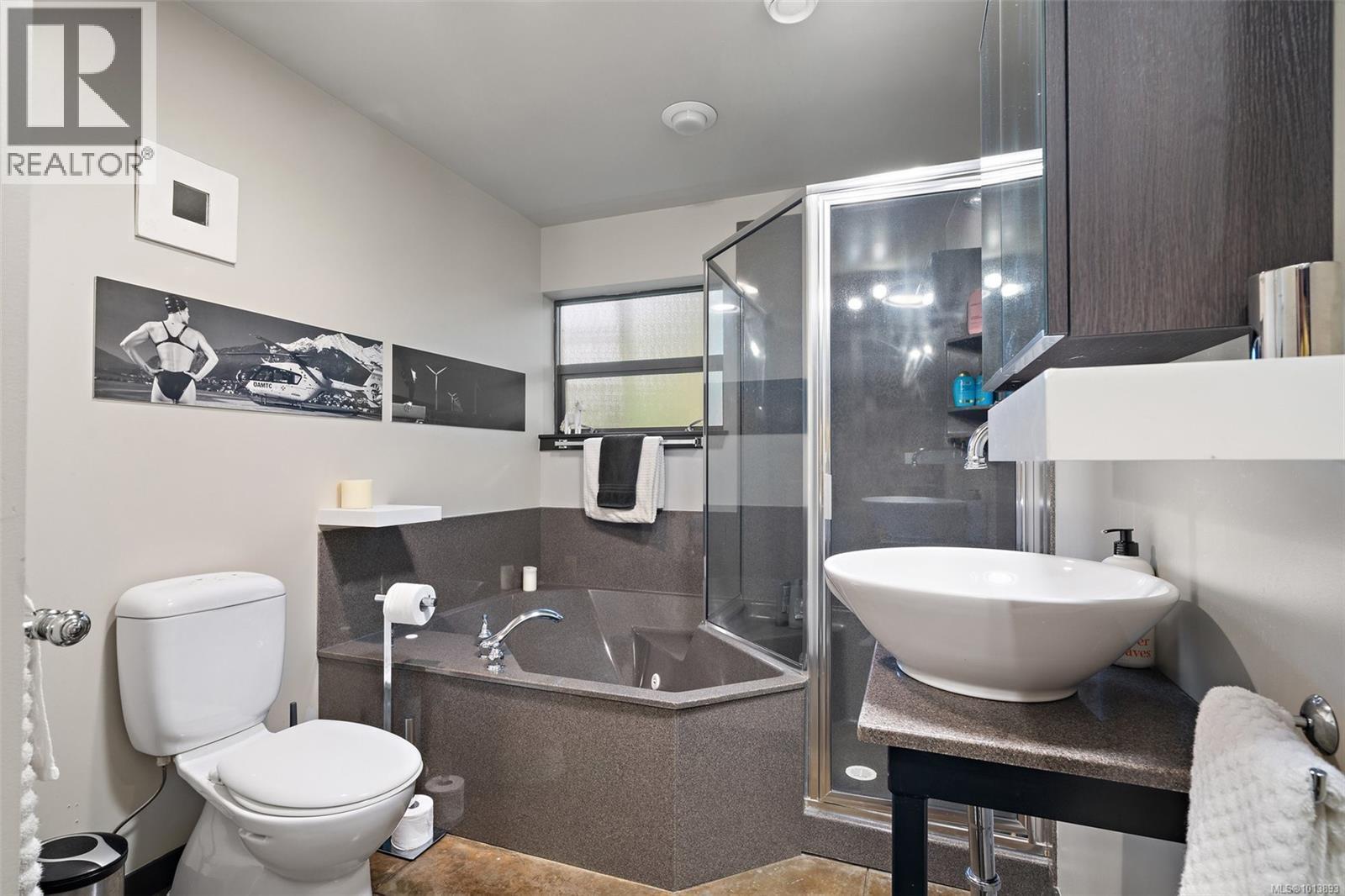 NORTH SAANICH, British Columbia, V8L 5K1, CA, 3 Bedrooms Bedrooms, ,3 BathroomsBathrooms,Residential,For Sale,1951213