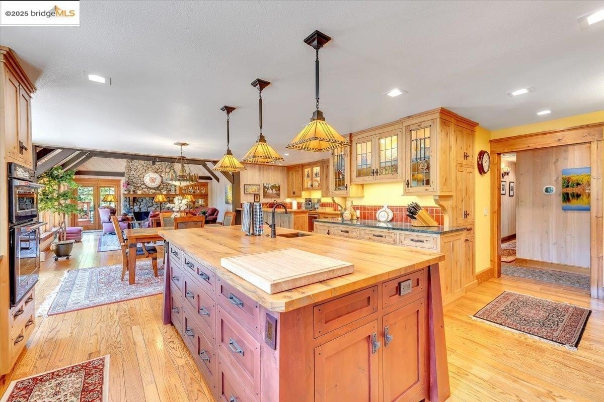 Twain Harte, California, 95383, United States, 4 Bedrooms Bedrooms, ,3 BathroomsBathrooms,Residential,For Sale,1908643