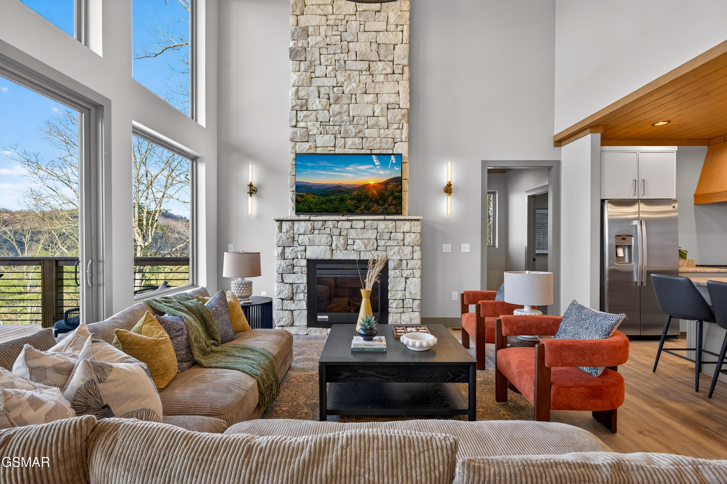 Sevierville, Tennessee, 37862, United States, 5 Bedrooms Bedrooms, ,7 BathroomsBathrooms,Residential,For Sale,2008149