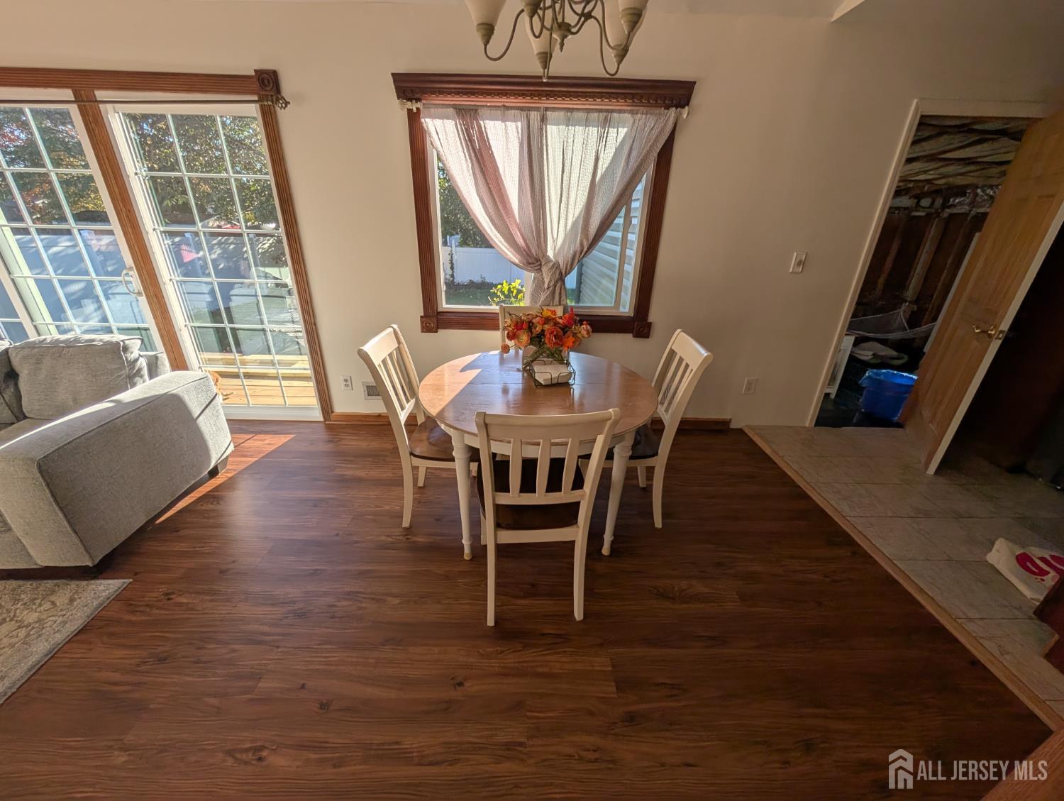 Old Bridge, New Jersey, 08857, United States, 3 Bedrooms Bedrooms, ,2 BathroomsBathrooms,Residential,For Sale,1849014