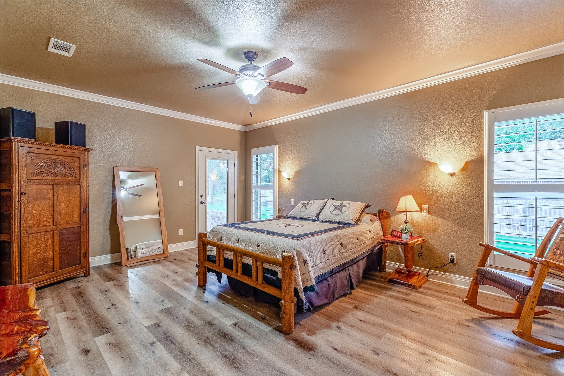 Lakeside, Texas, 76135, United States, 3 Bedrooms Bedrooms, ,3 BathroomsBathrooms,Residential,For Sale,2047956