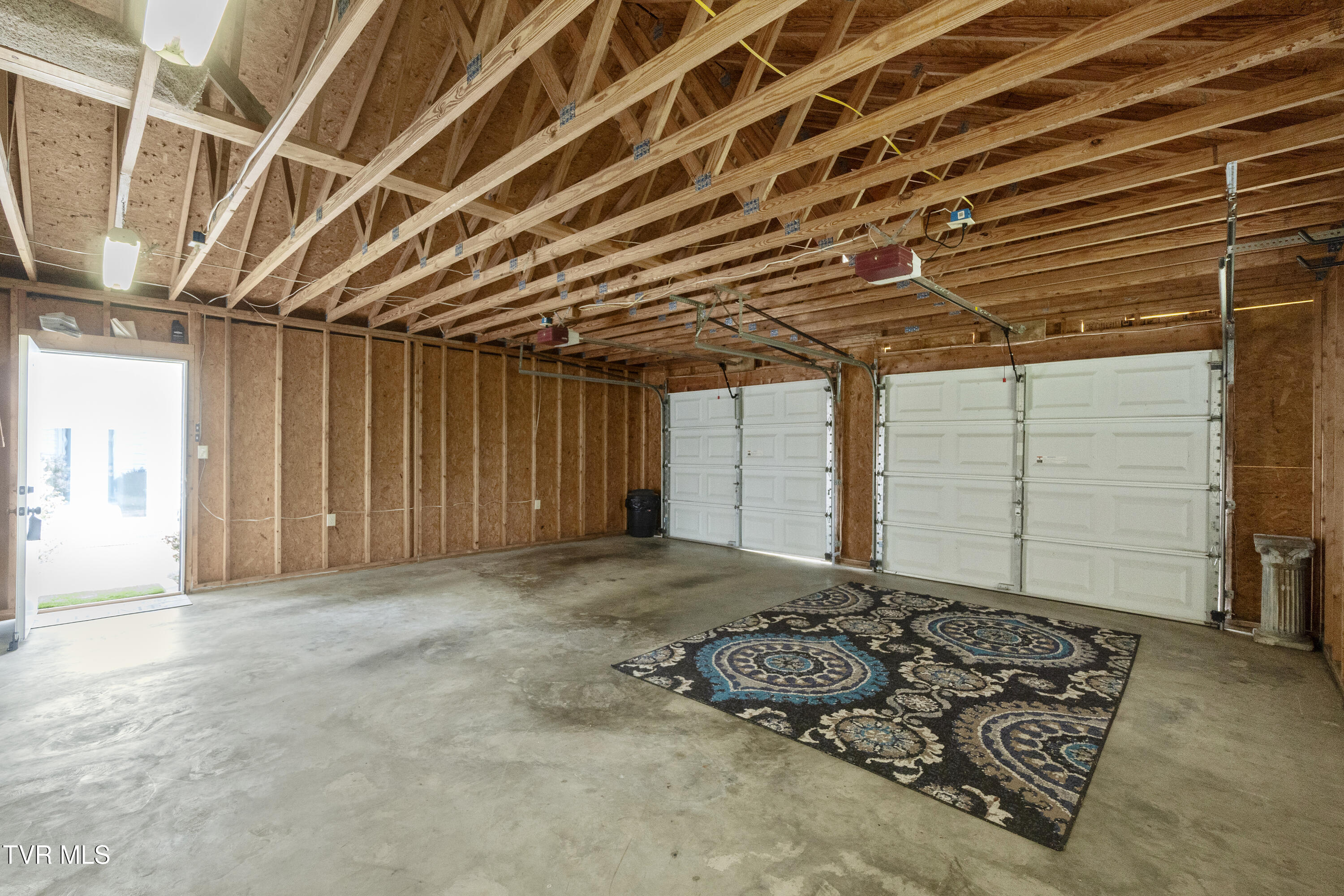 Greeneville, Tennessee, 37745, United States, 4 Bedrooms Bedrooms, ,2 BathroomsBathrooms,Residential,For Sale,1976291