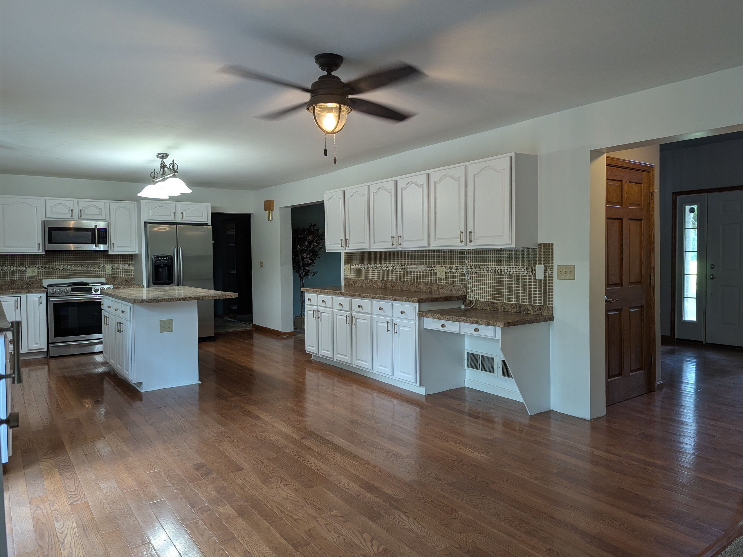 Uniontown, Ohio, 44685, United States, 6 Bedrooms Bedrooms, ,4 BathroomsBathrooms,Residential,For Sale,1945002